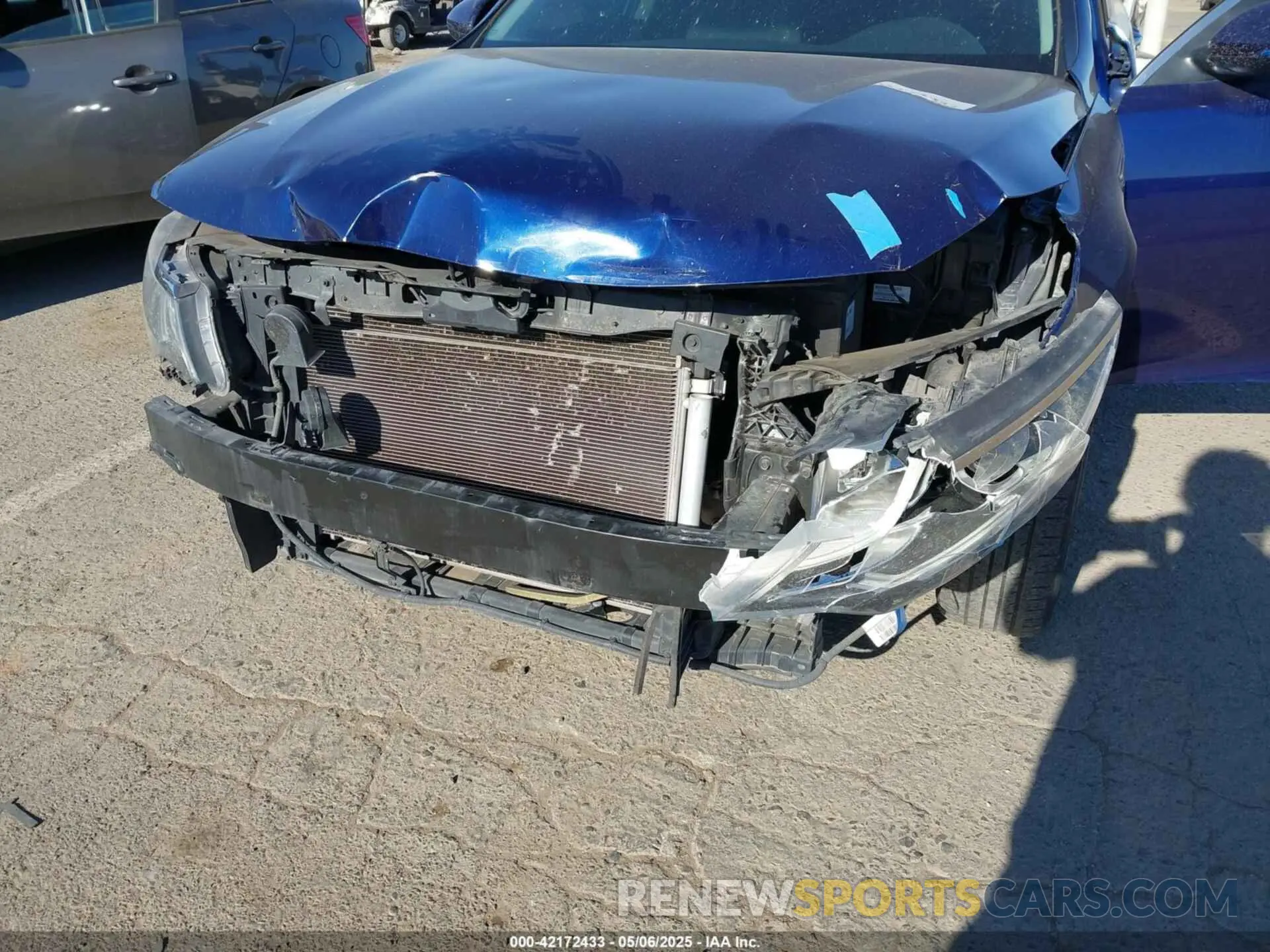 6 Photograph of a damaged car 5XXGT4L37KG277717 KIA OPTIMA 2019
