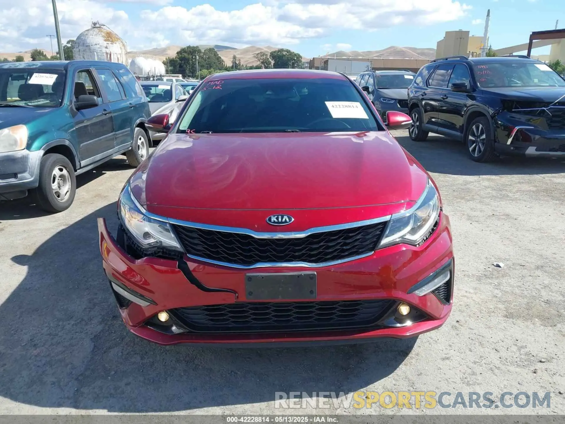 12 Photograph of a damaged car 5XXGT4L37KG279788 KIA OPTIMA 2019