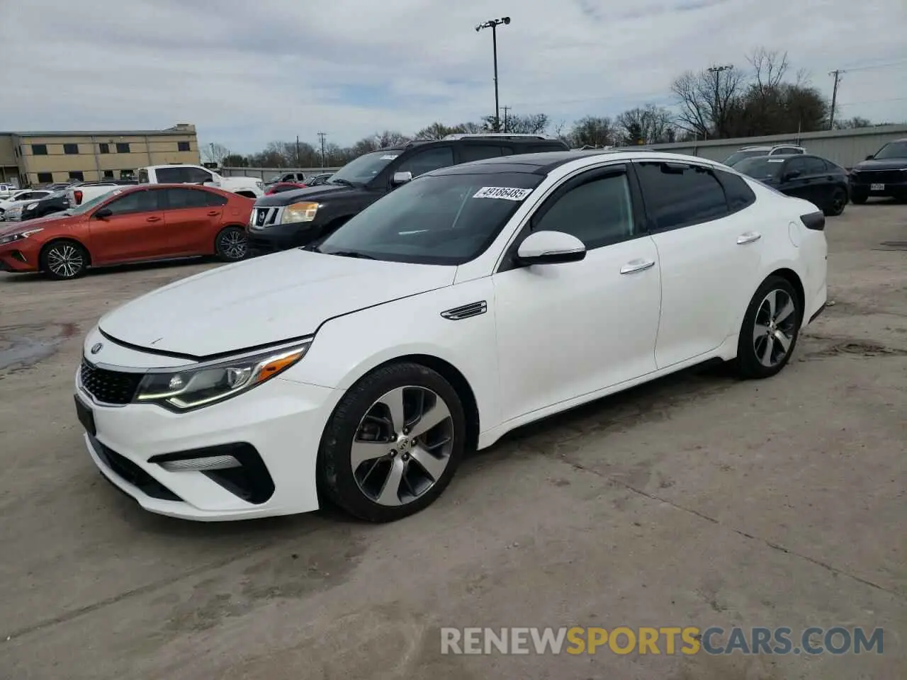 1 Photograph of a damaged car 5XXGT4L37KG280102 KIA OPTIMA 2019