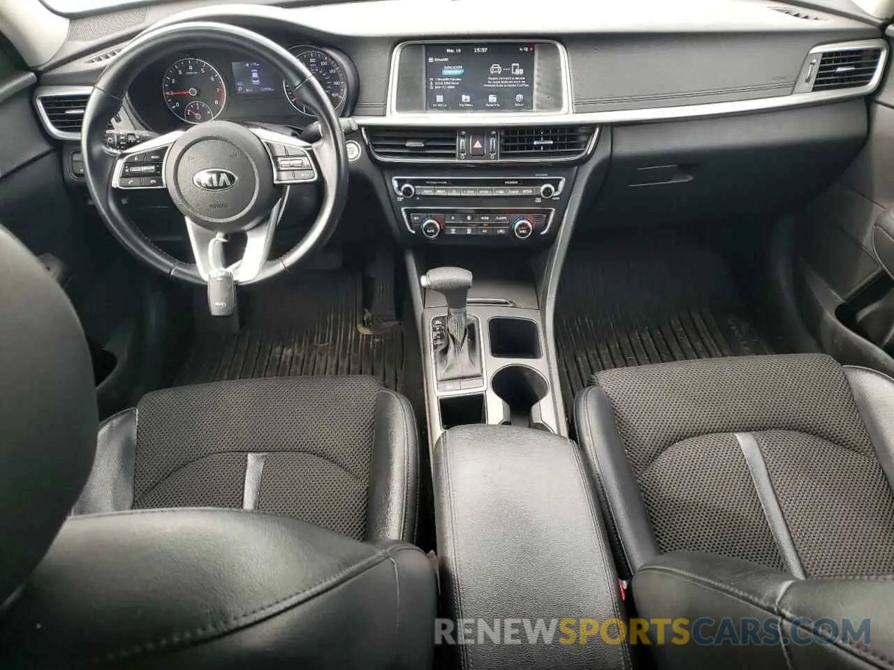 8 Photograph of a damaged car 5XXGT4L37KG280102 KIA OPTIMA 2019