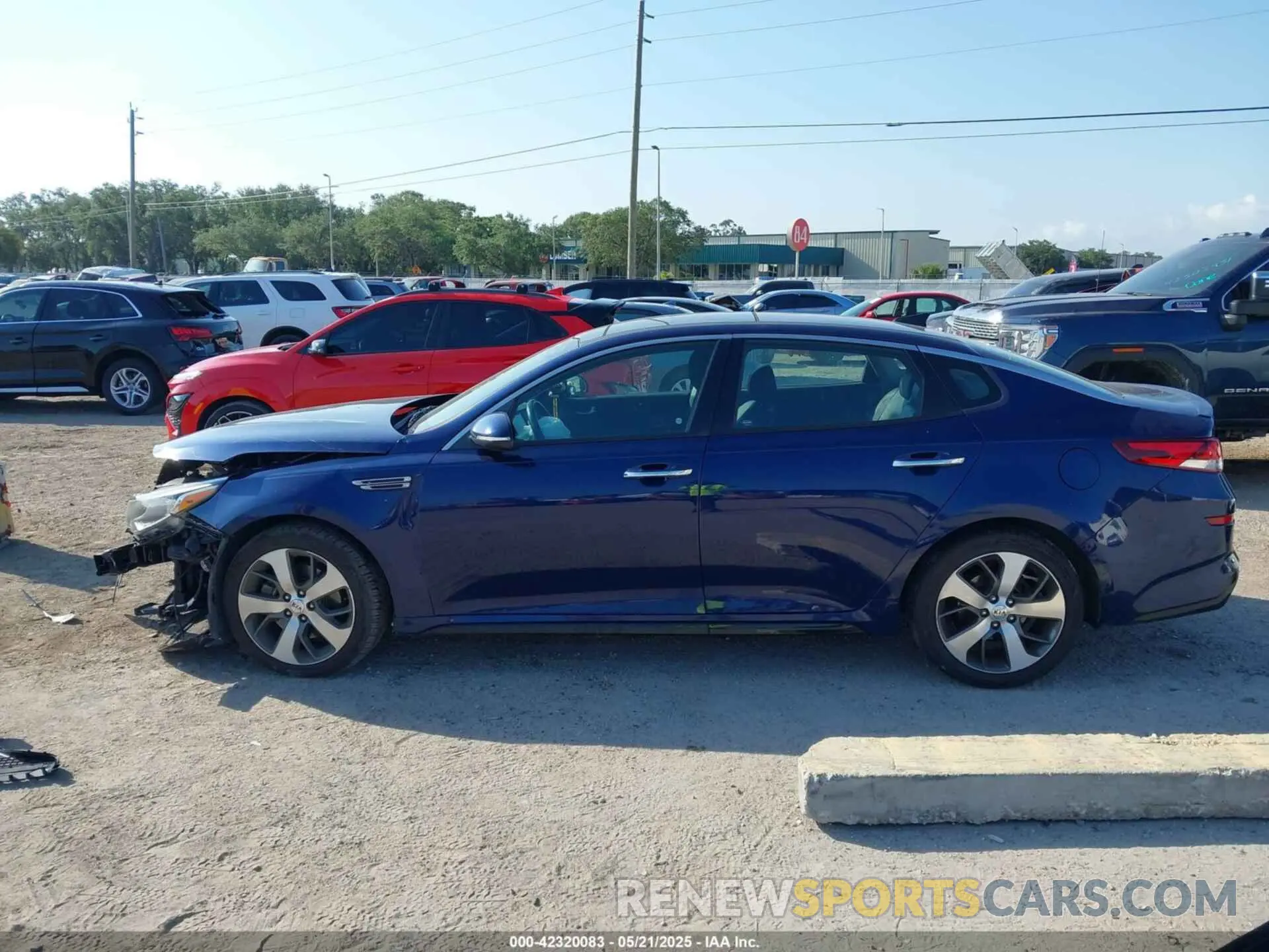 15 Photograph of a damaged car 5XXGT4L37KG289897 KIA OPTIMA 2019