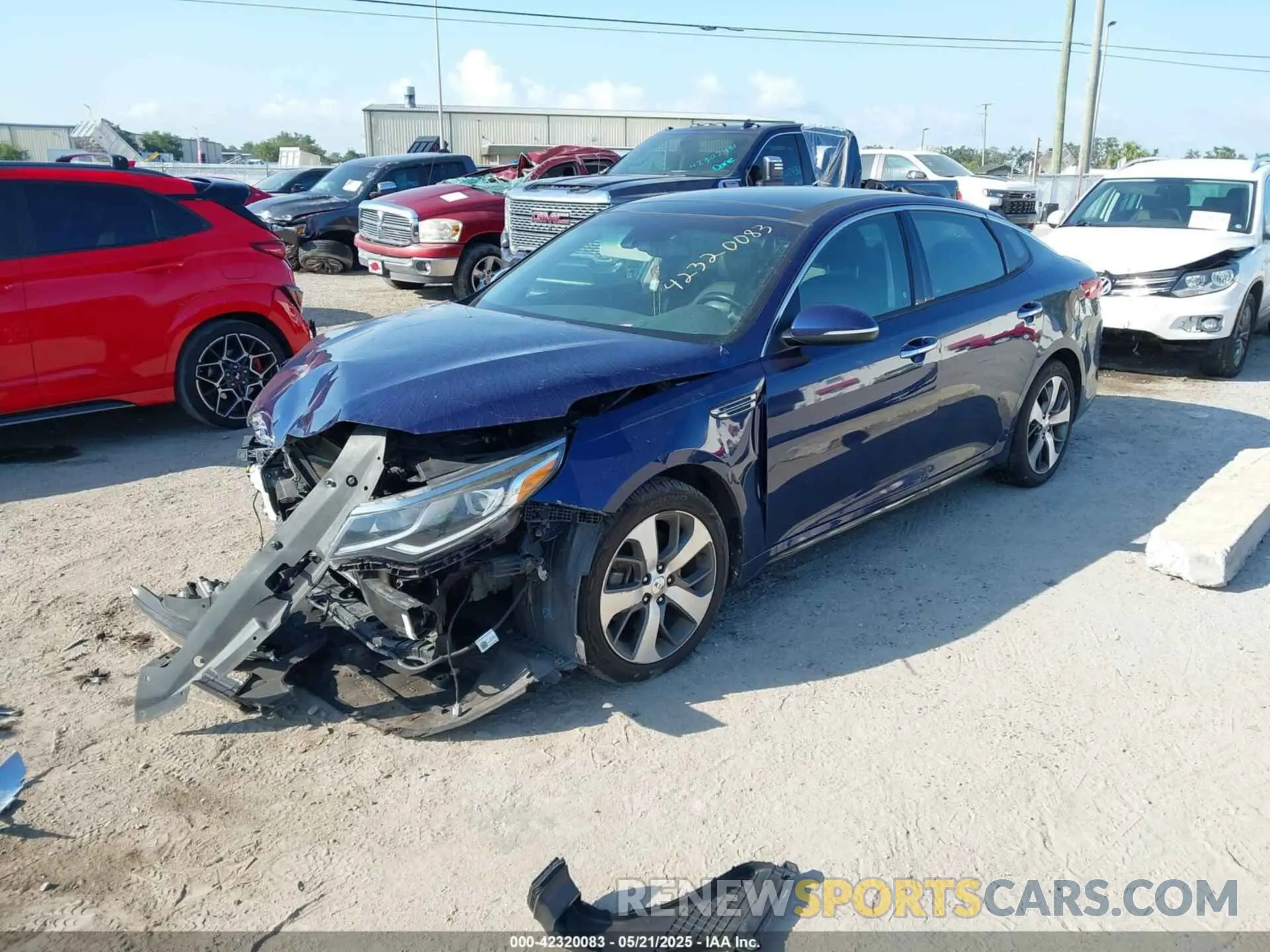 2 Photograph of a damaged car 5XXGT4L37KG289897 KIA OPTIMA 2019