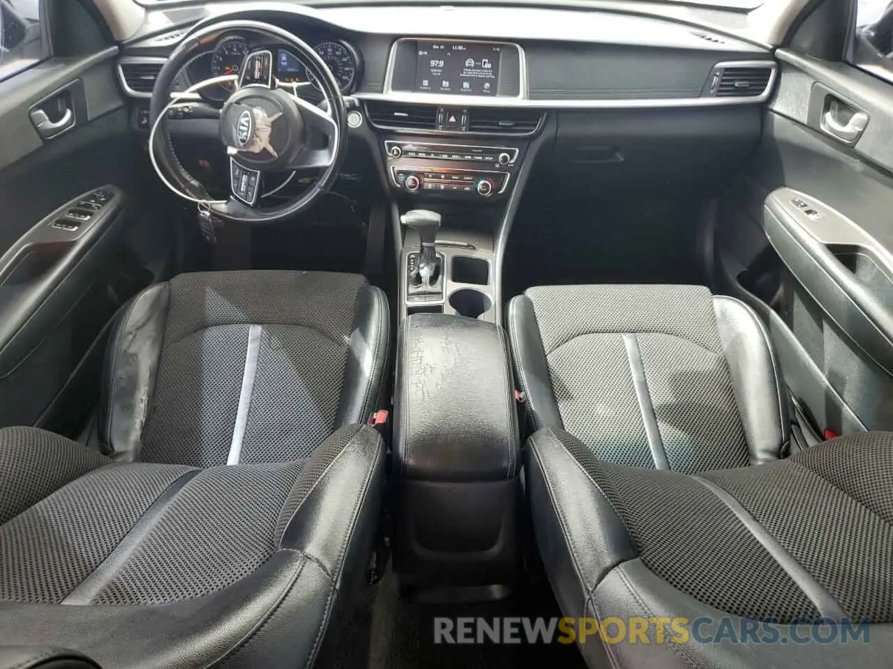 8 Photograph of a damaged car 5XXGT4L37KG307279 KIA OPTIMA 2019
