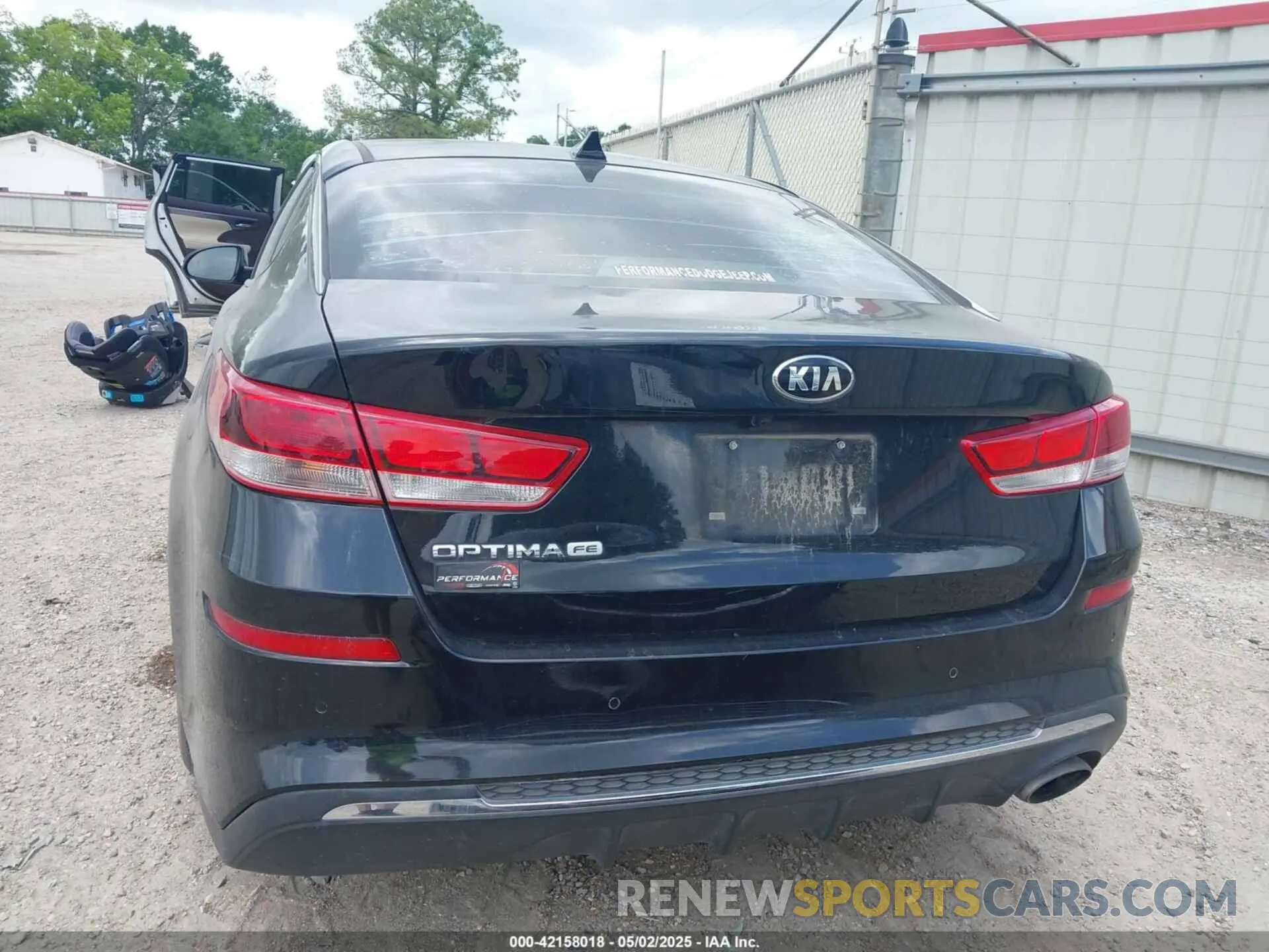 16 Photograph of a damaged car 5XXGT4L37KG308223 KIA OPTIMA 2019