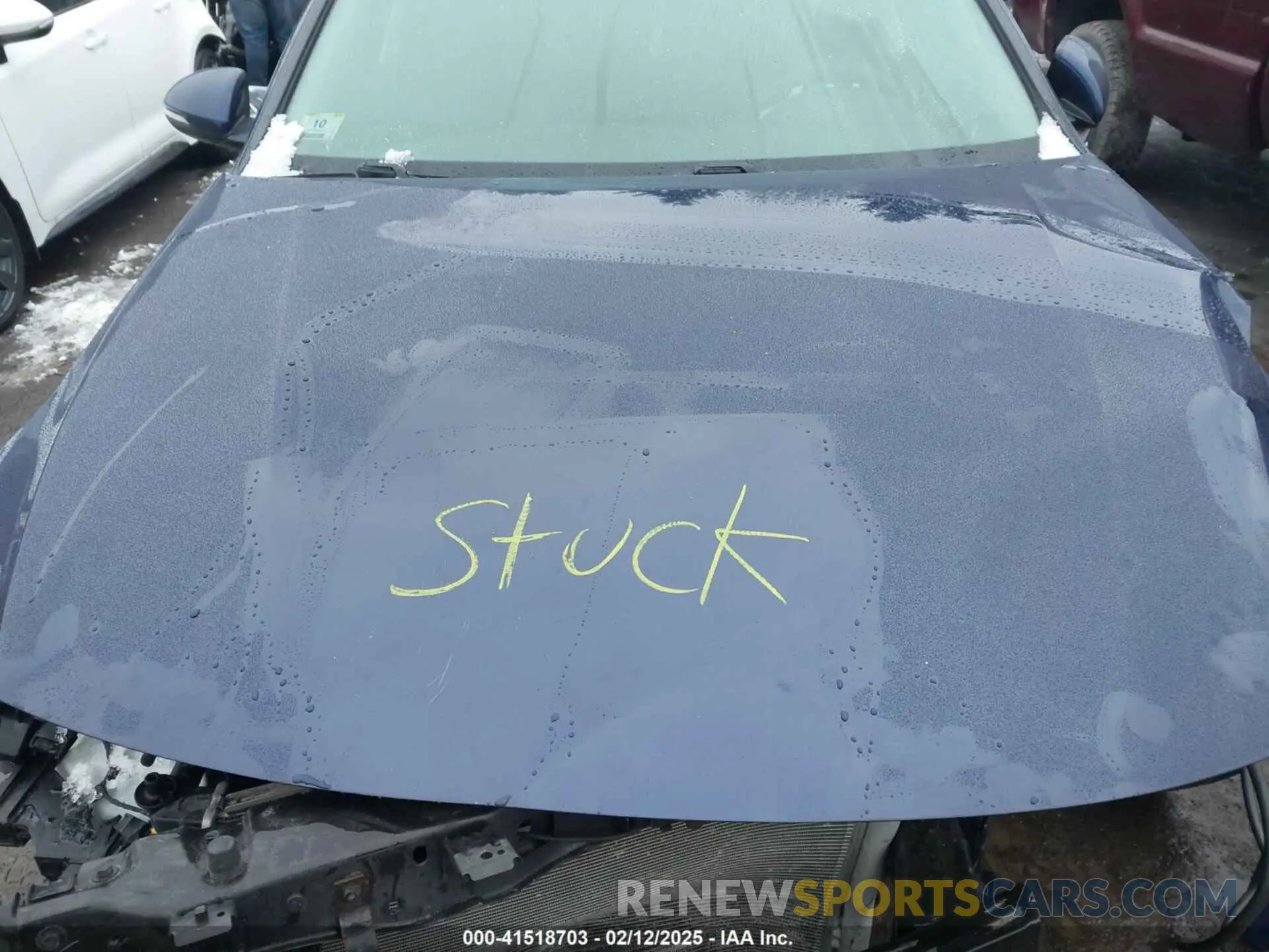 10 Photograph of a damaged car 5XXGT4L37KG312708 KIA OPTIMA 2019