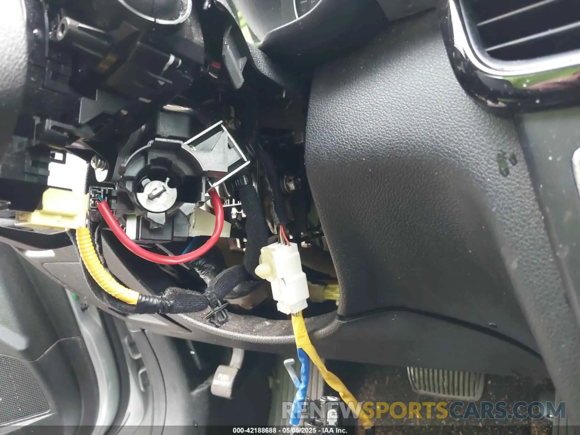20 Photograph of a damaged car 5XXGT4L37KG320260 KIA OPTIMA 2019