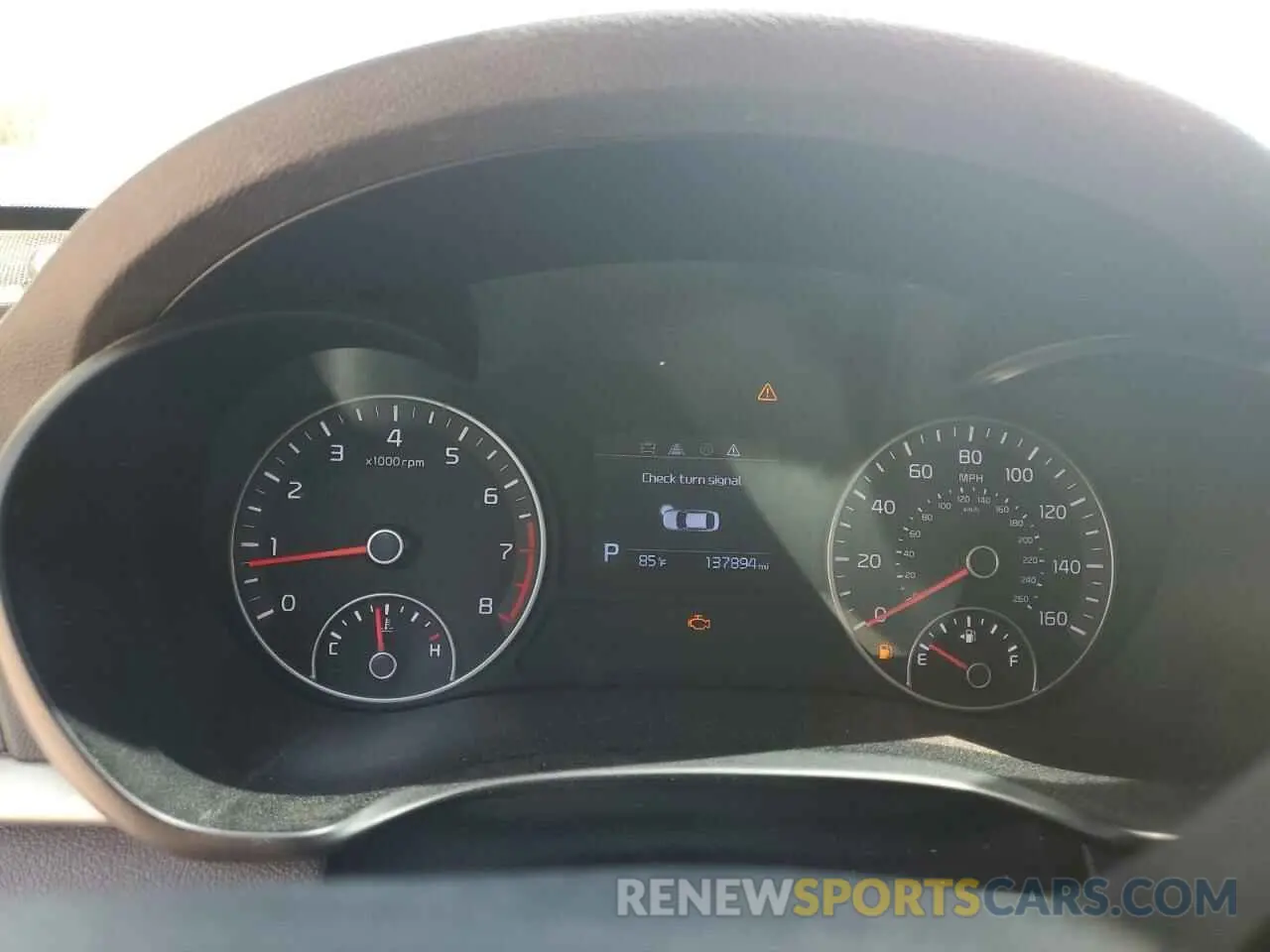 9 Photograph of a damaged car 5XXGT4L37KG325491 KIA OPTIMA 2019
