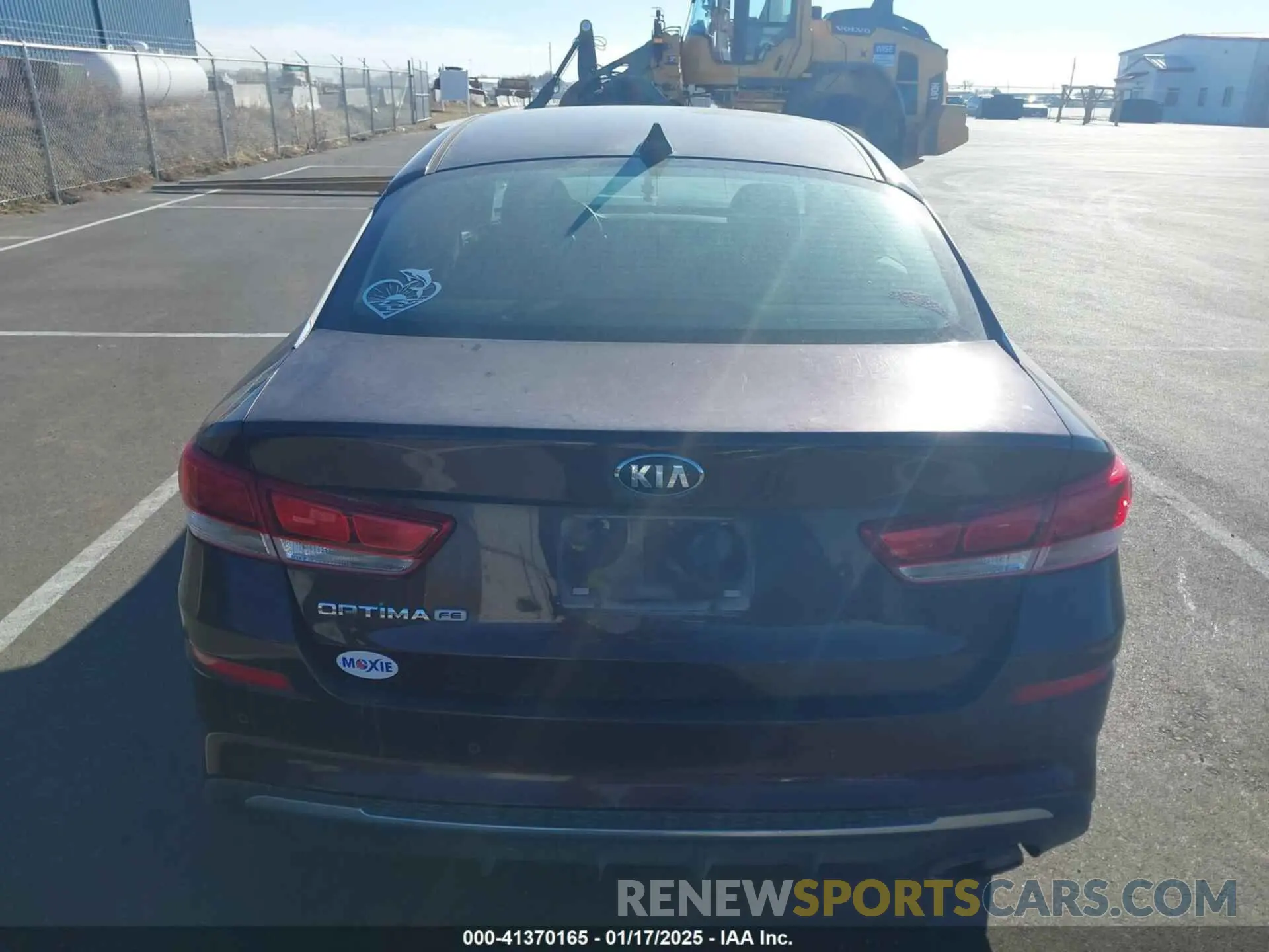 15 Photograph of a damaged car 5XXGT4L37KG333008 KIA OPTIMA 2019