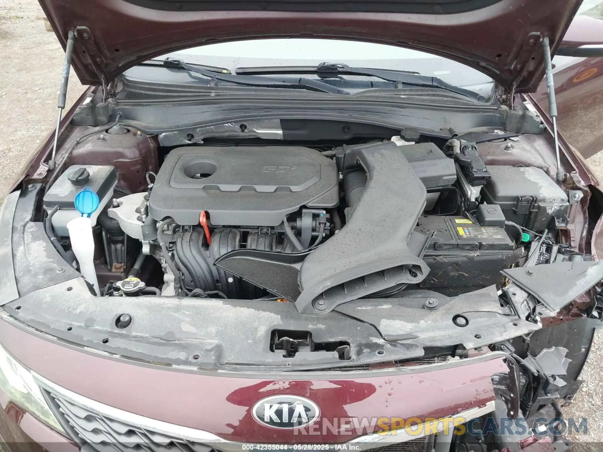 10 Photograph of a damaged car 5XXGT4L37KG344235 KIA OPTIMA 2019