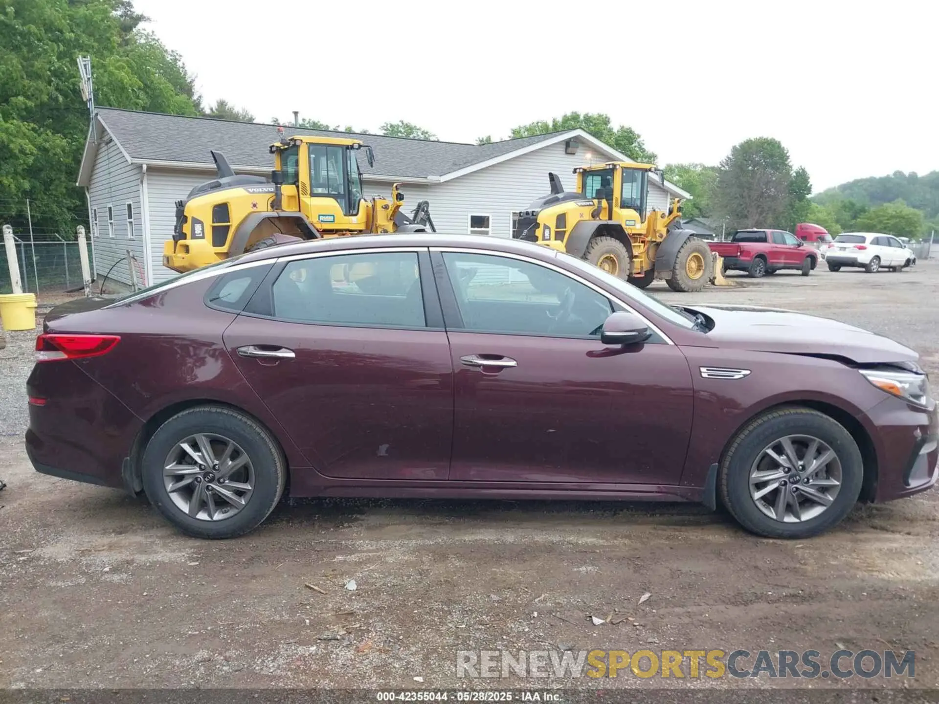 14 Photograph of a damaged car 5XXGT4L37KG344235 KIA OPTIMA 2019