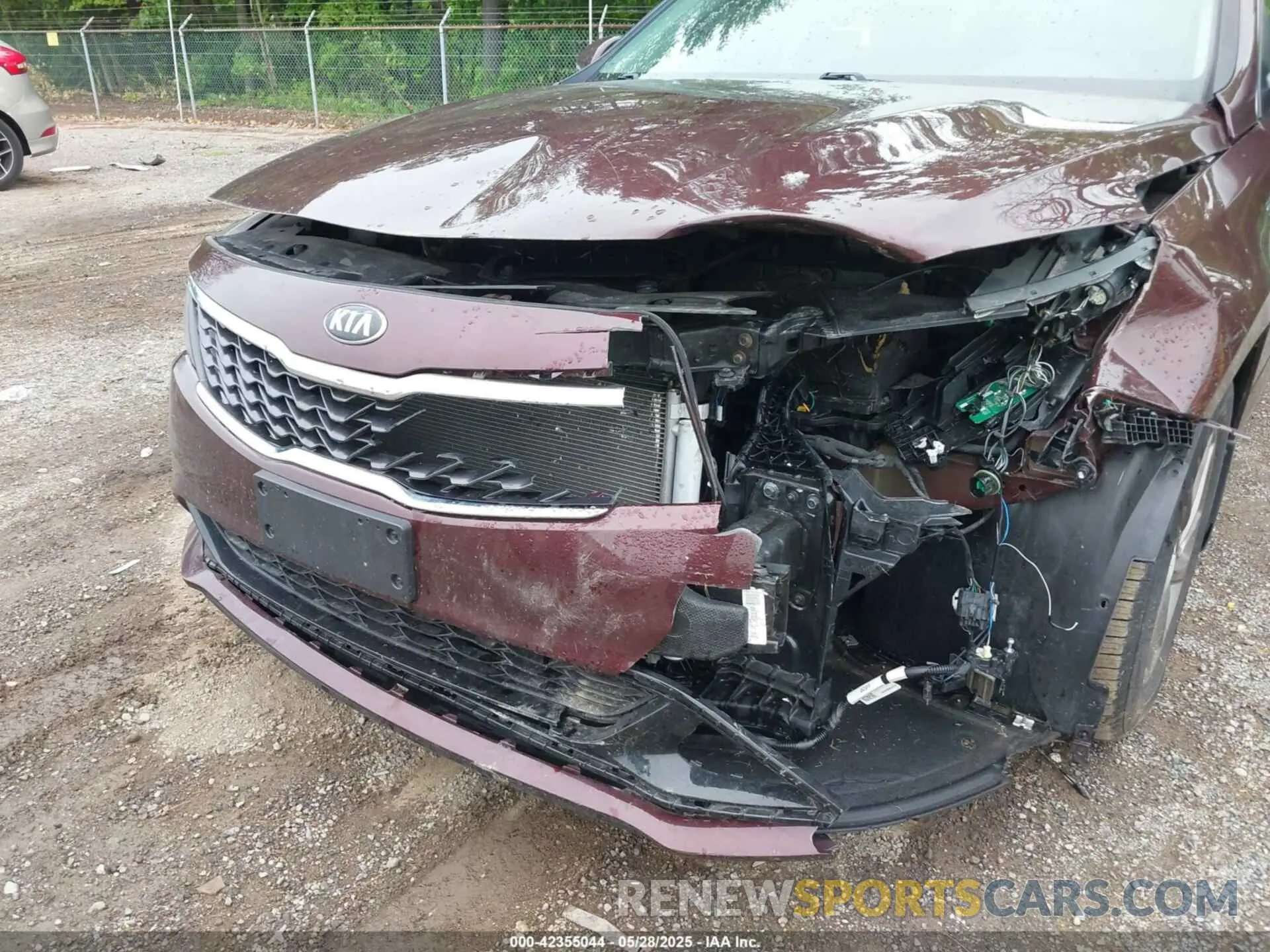 6 Photograph of a damaged car 5XXGT4L37KG344235 KIA OPTIMA 2019