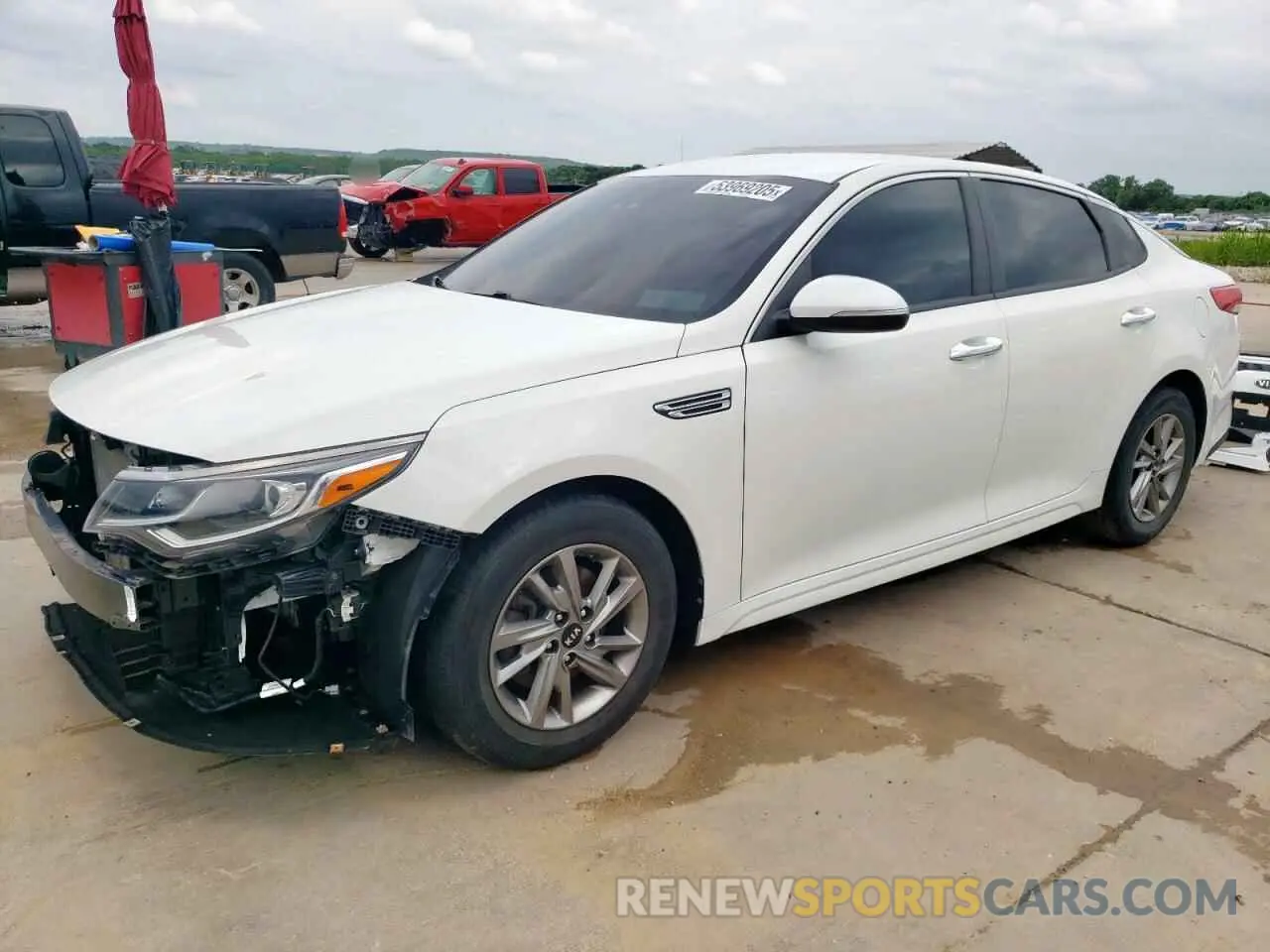 1 Photograph of a damaged car 5XXGT4L37KG351086 KIA OPTIMA 2019