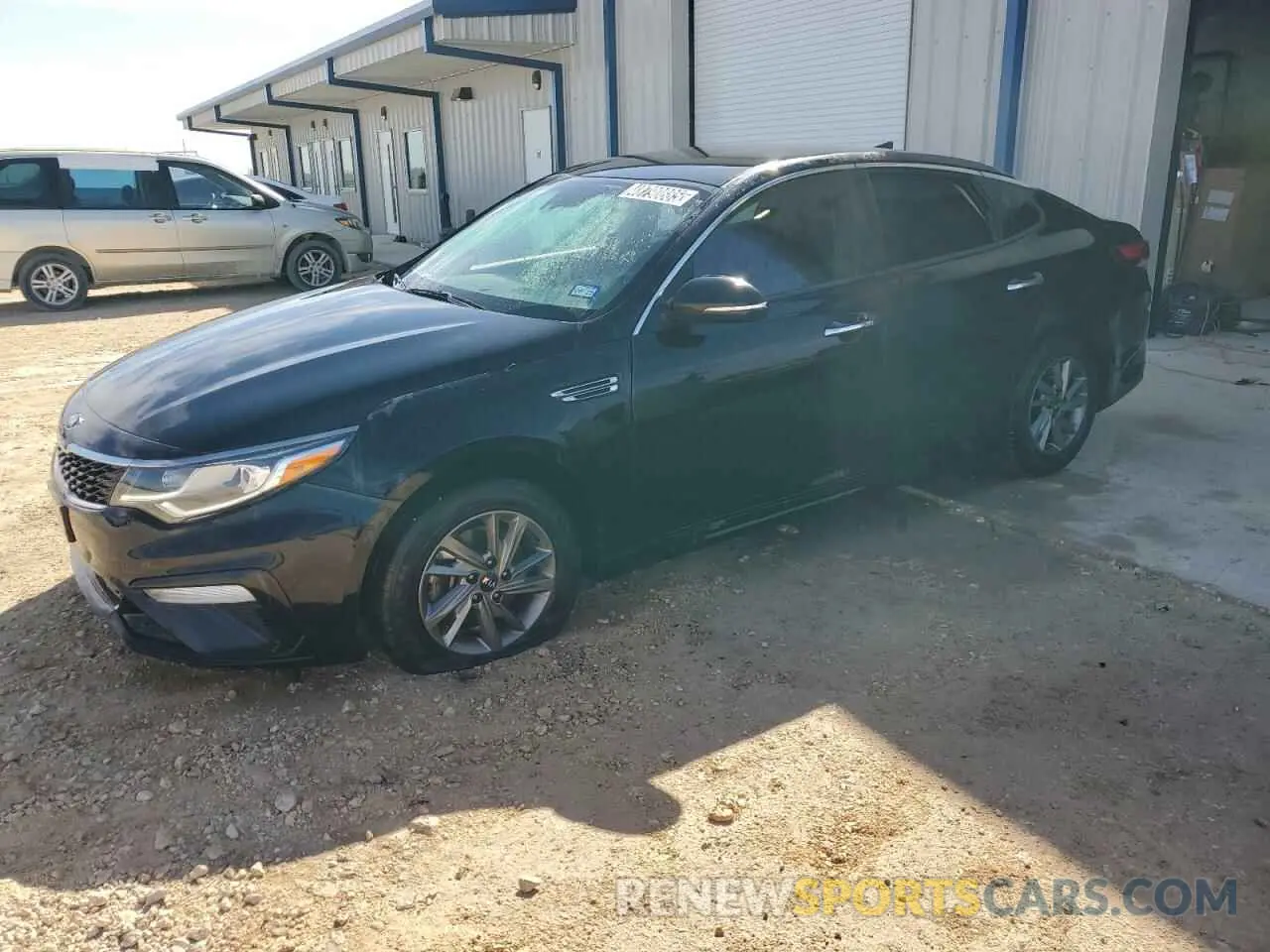1 Photograph of a damaged car 5XXGT4L37KG362587 KIA OPTIMA 2019