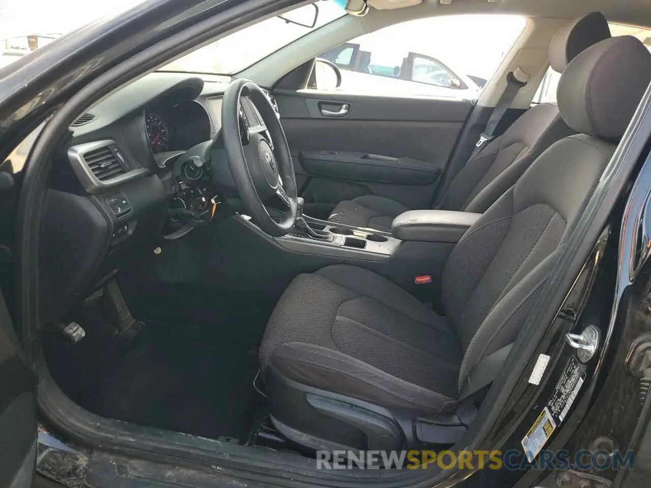 7 Photograph of a damaged car 5XXGT4L37KG362587 KIA OPTIMA 2019
