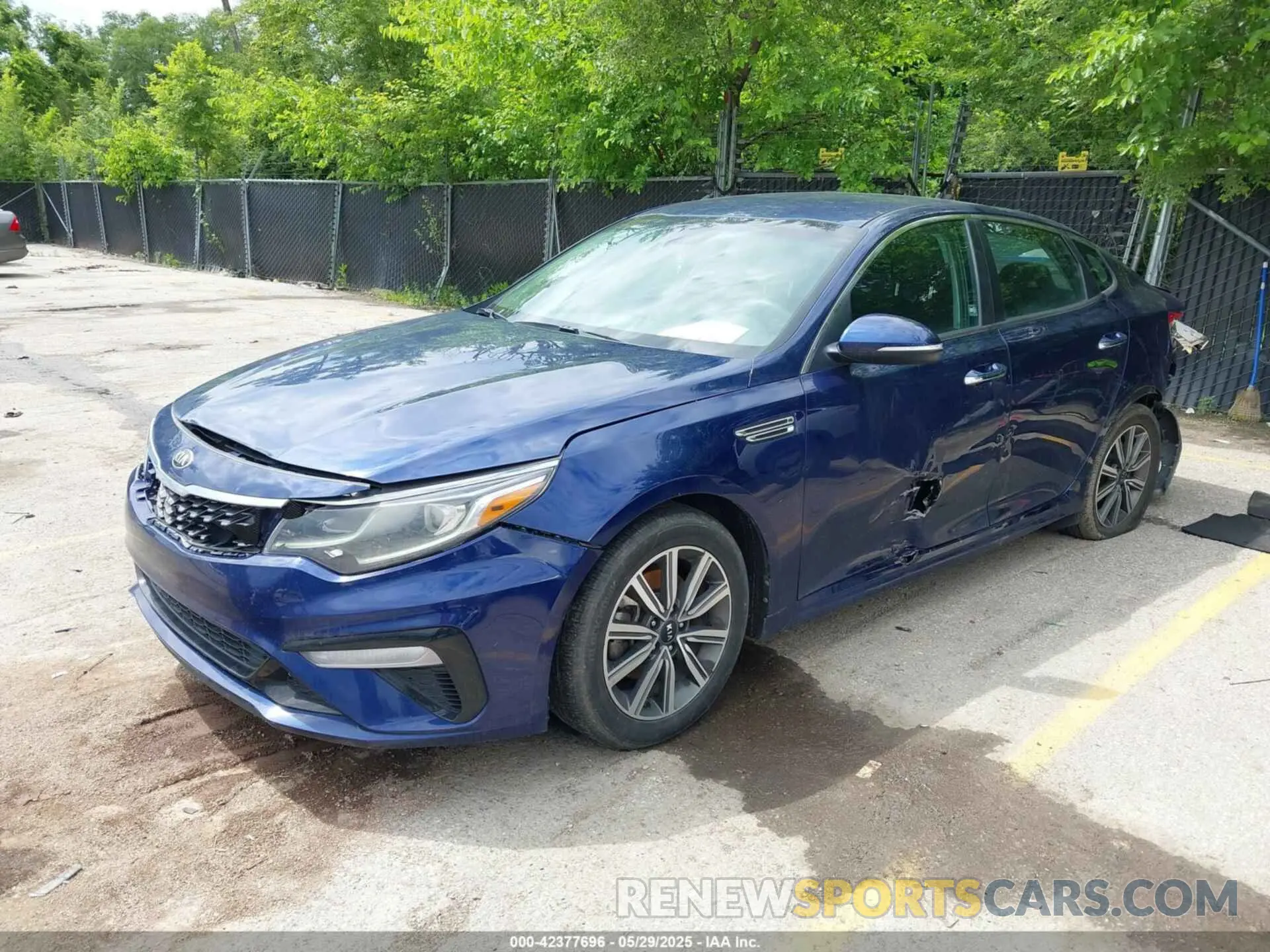 2 Photograph of a damaged car 5XXGT4L37KG362816 KIA OPTIMA 2019
