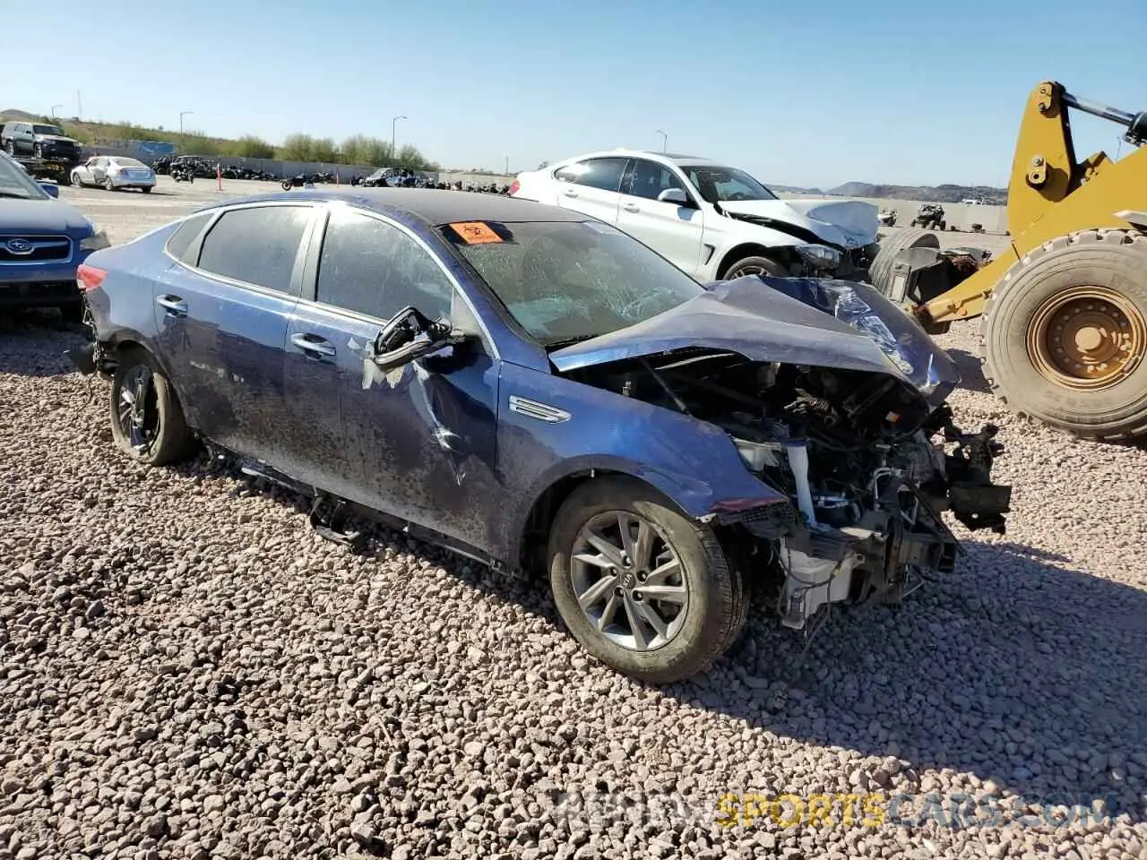 4 Photograph of a damaged car 5XXGT4L37KG365120 KIA OPTIMA 2019