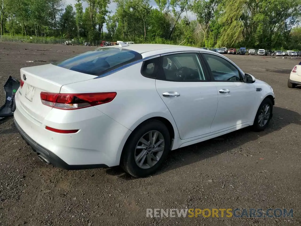 3 Photograph of a damaged car 5XXGT4L37KG365201 KIA OPTIMA 2019