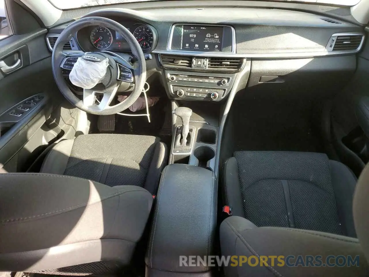 8 Photograph of a damaged car 5XXGT4L38KG281551 KIA OPTIMA 2019