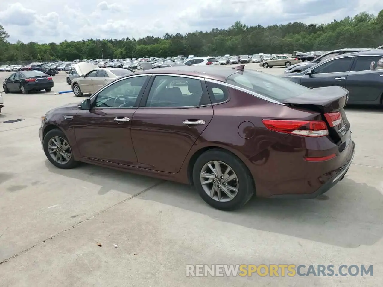 2 Photograph of a damaged car 5XXGT4L38KG281677 KIA OPTIMA 2019