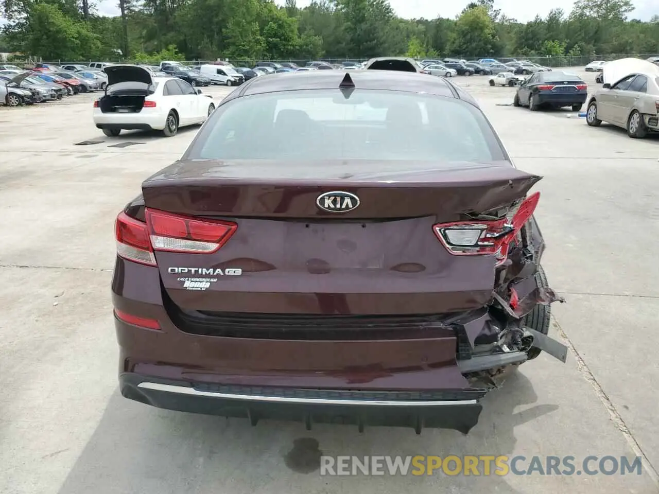 6 Photograph of a damaged car 5XXGT4L38KG281677 KIA OPTIMA 2019