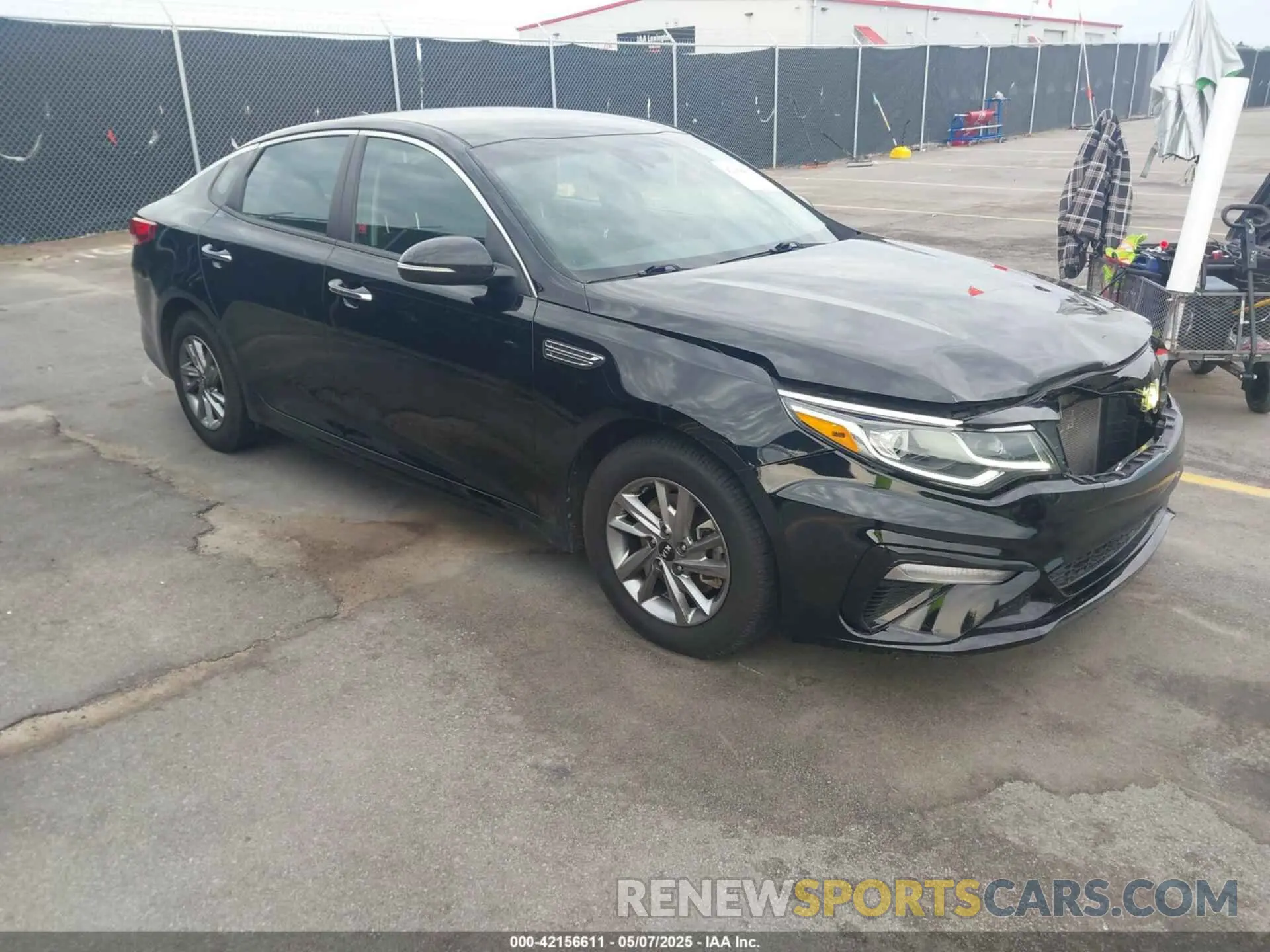 1 Photograph of a damaged car 5XXGT4L38KG283588 KIA OPTIMA 2019
