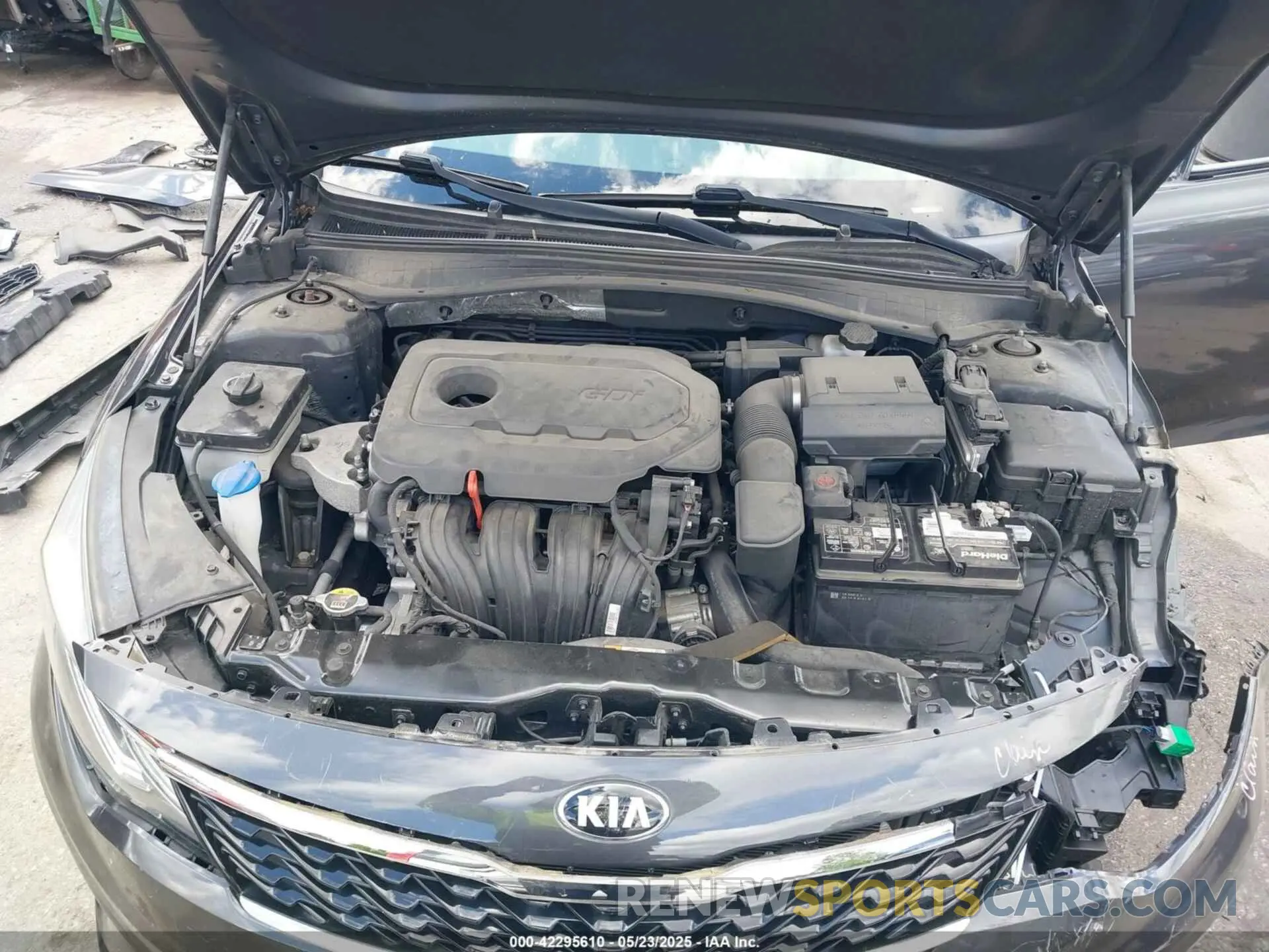 10 Photograph of a damaged car 5XXGT4L38KG309347 KIA OPTIMA 2019