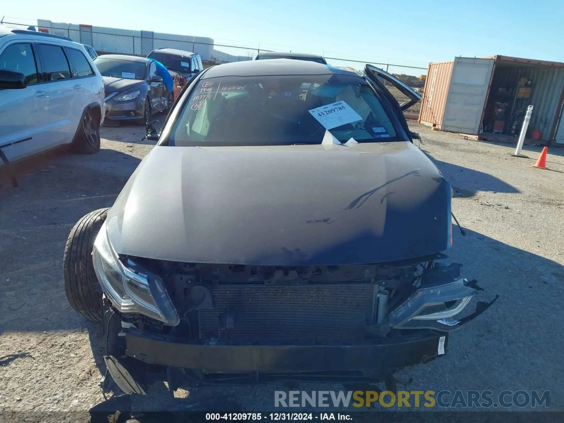 11 Photograph of a damaged car 5XXGT4L38KG317836 KIA OPTIMA 2019