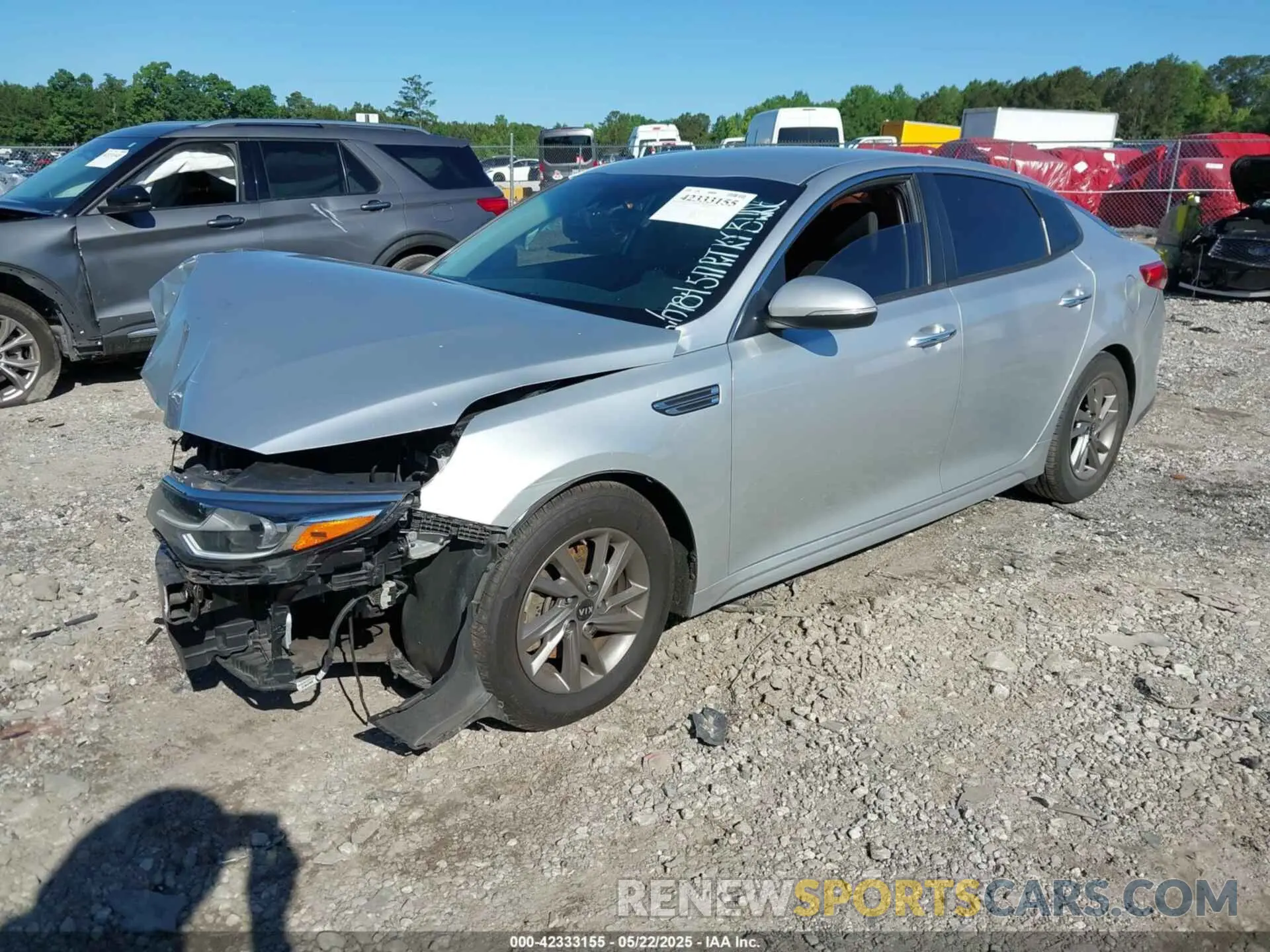 2 Photograph of a damaged car 5XXGT4L38KG320784 KIA OPTIMA 2019