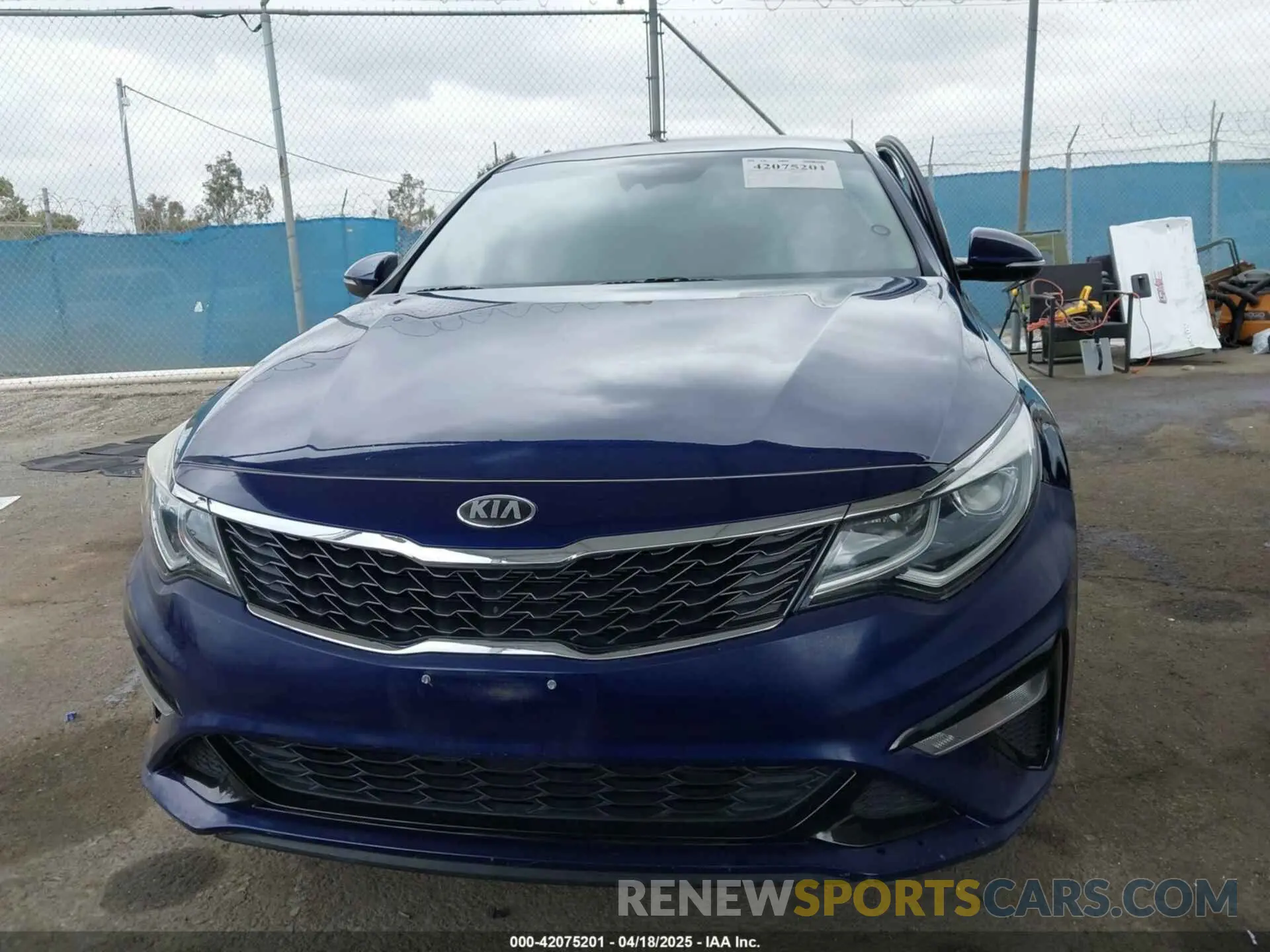 12 Photograph of a damaged car 5XXGT4L38KG321546 KIA OPTIMA 2019