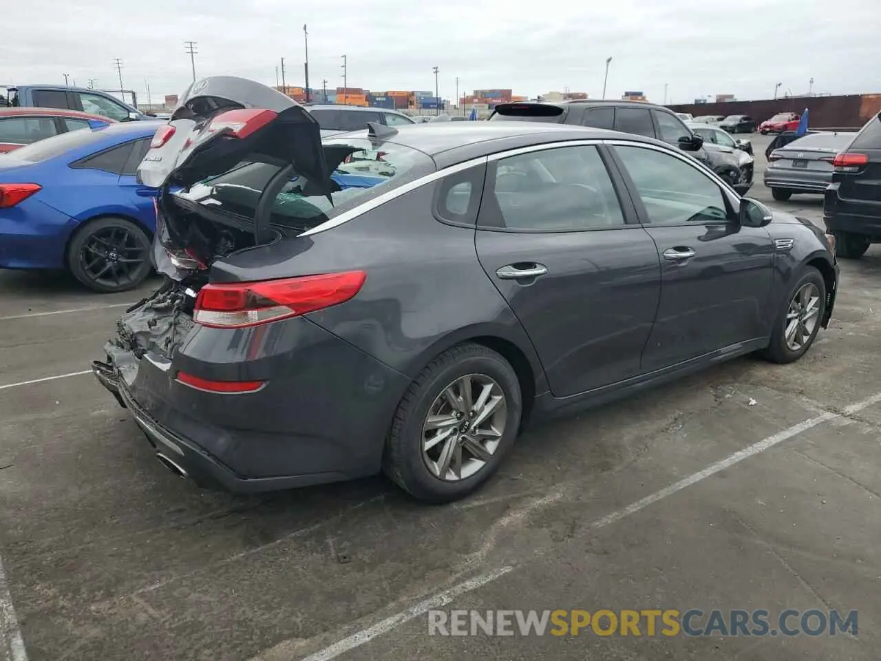 3 Photograph of a damaged car 5XXGT4L38KG327847 KIA OPTIMA 2019