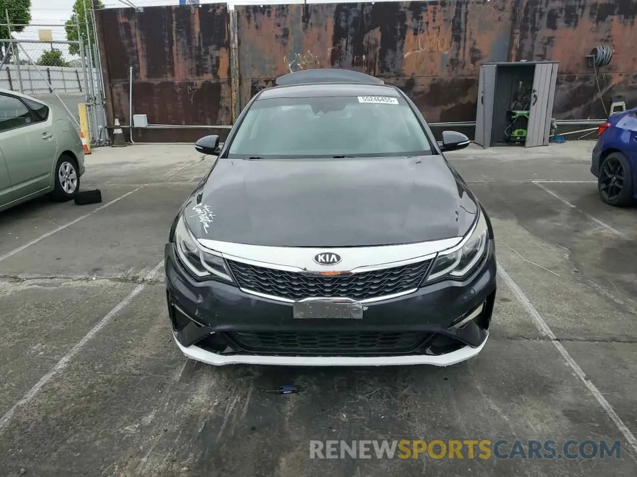 5 Photograph of a damaged car 5XXGT4L38KG327847 KIA OPTIMA 2019