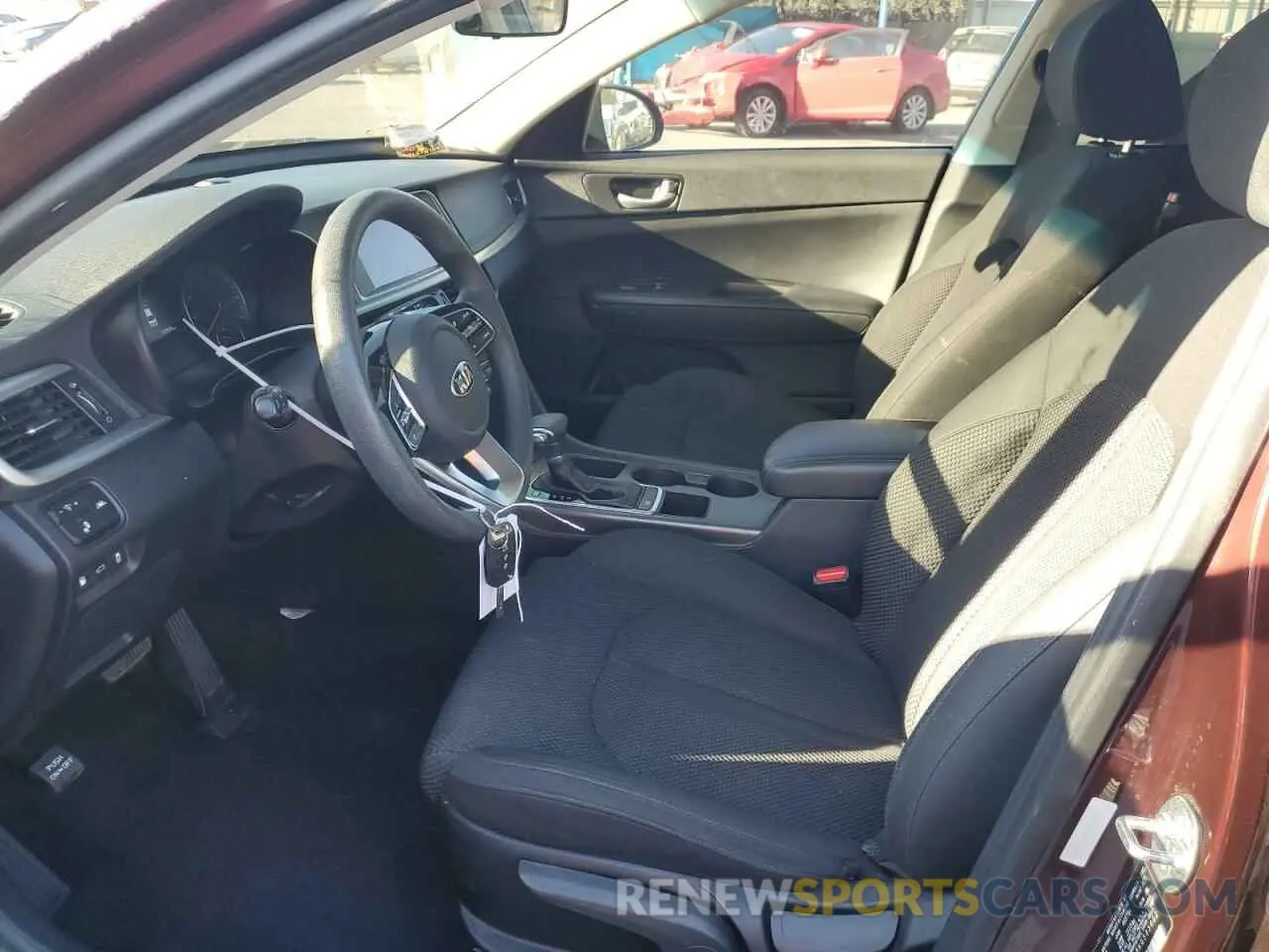 7 Photograph of a damaged car 5XXGT4L38KG333602 KIA OPTIMA 2019