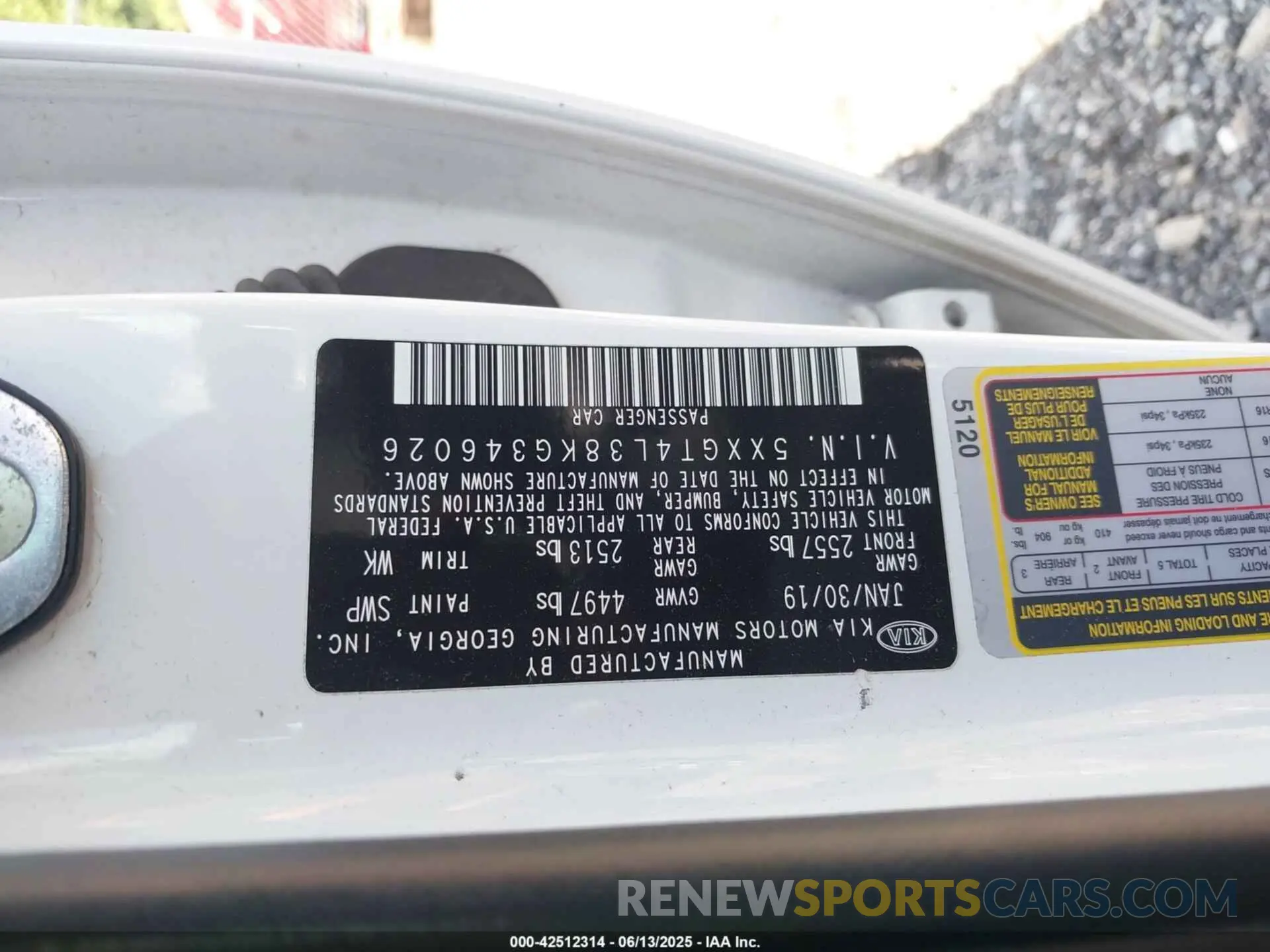 9 Photograph of a damaged car 5XXGT4L38KG346026 KIA OPTIMA 2019