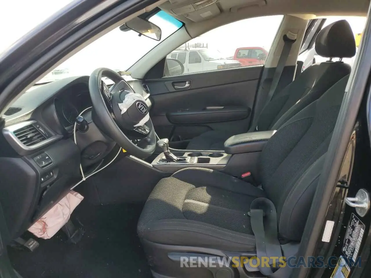 7 Photograph of a damaged car 5XXGT4L38KG347323 KIA OPTIMA 2019