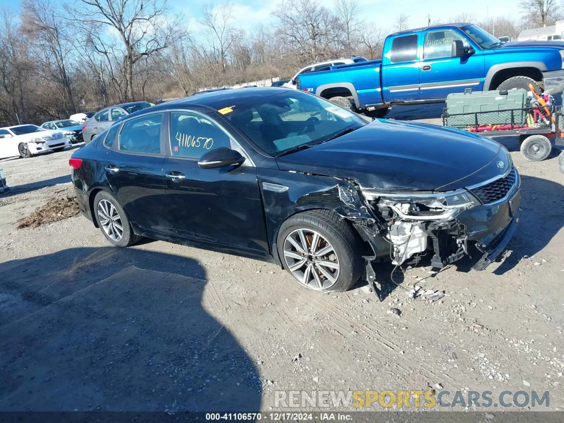 12 Photograph of a damaged car 5XXGT4L38KG351064 KIA OPTIMA 2019