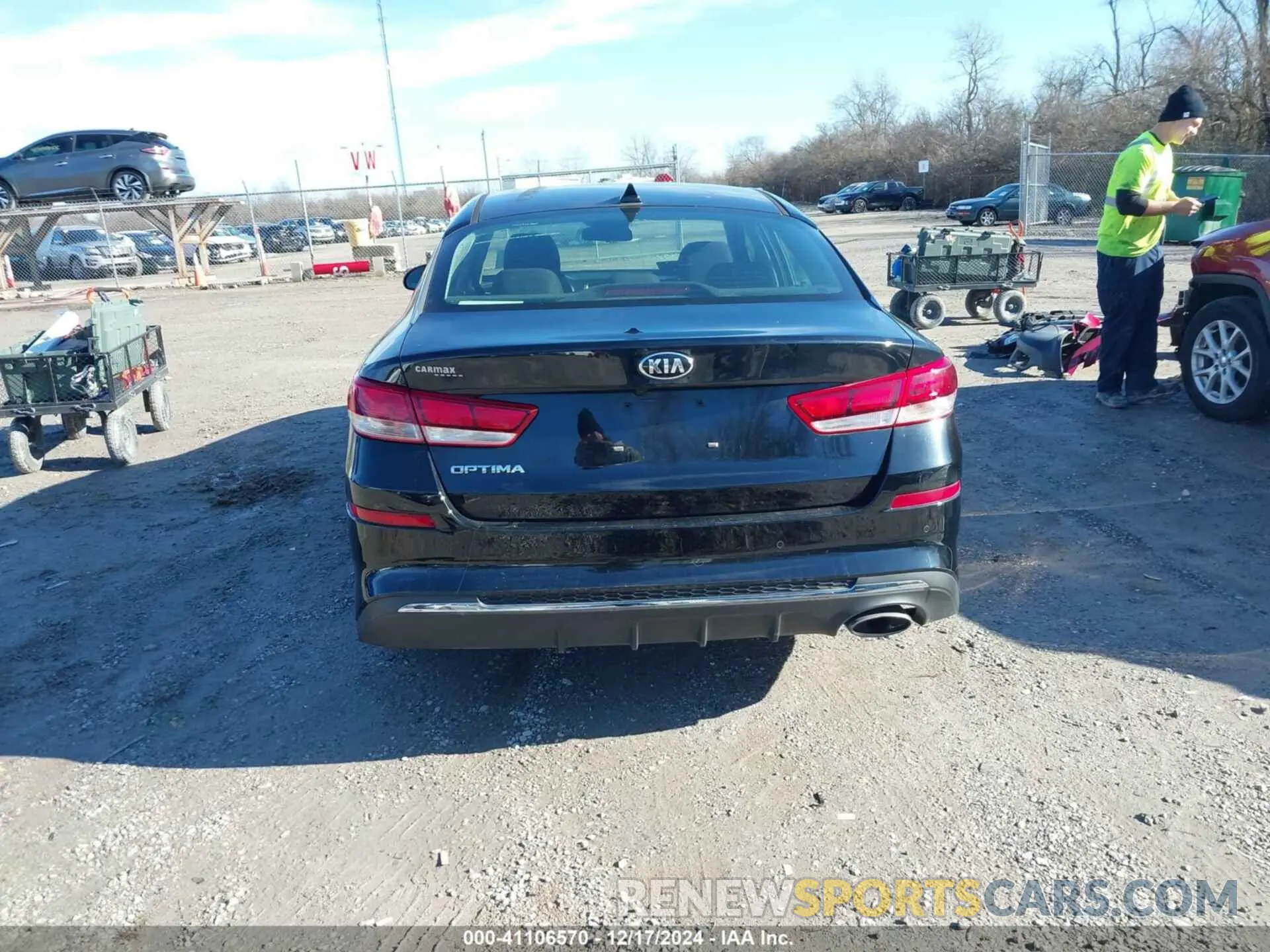 15 Photograph of a damaged car 5XXGT4L38KG351064 KIA OPTIMA 2019