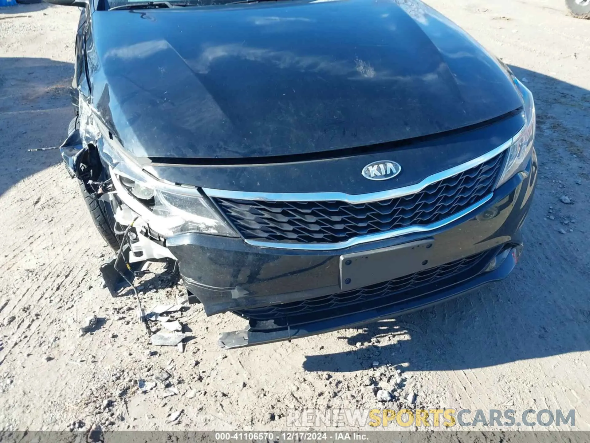 16 Photograph of a damaged car 5XXGT4L38KG351064 KIA OPTIMA 2019