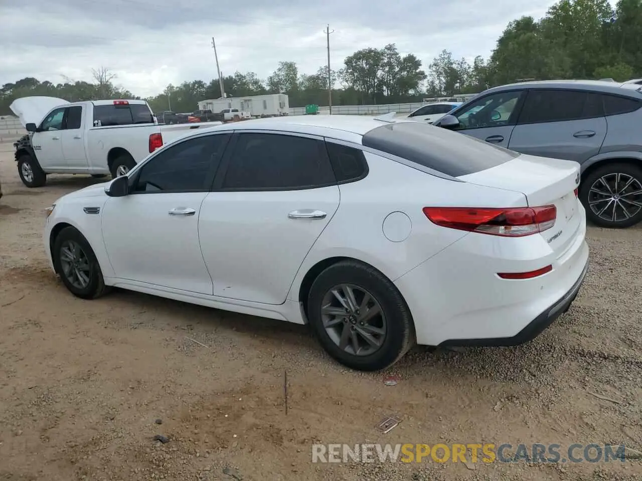 2 Photograph of a damaged car 5XXGT4L38KG357754 KIA OPTIMA 2019
