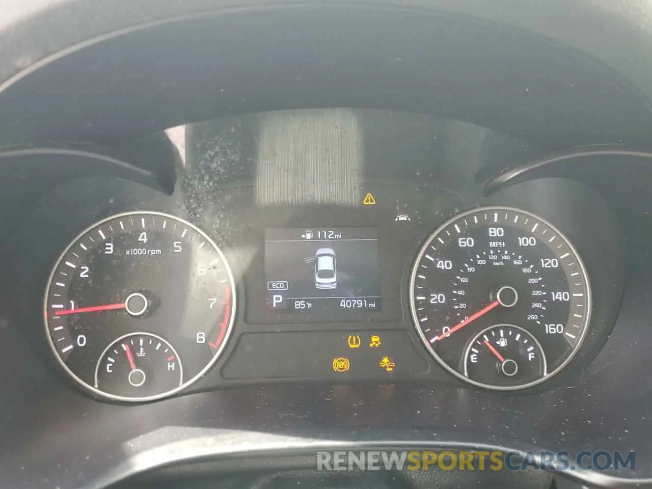 9 Photograph of a damaged car 5XXGT4L38KG361142 KIA OPTIMA 2019
