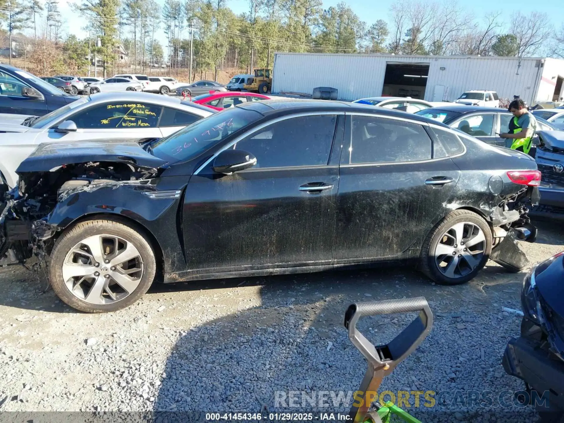 13 Photograph of a damaged car 5XXGT4L38KG361948 KIA OPTIMA 2019