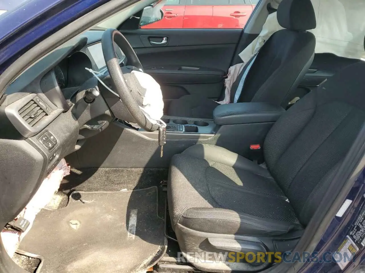 7 Photograph of a damaged car 5XXGT4L38KG365093 KIA OPTIMA 2019
