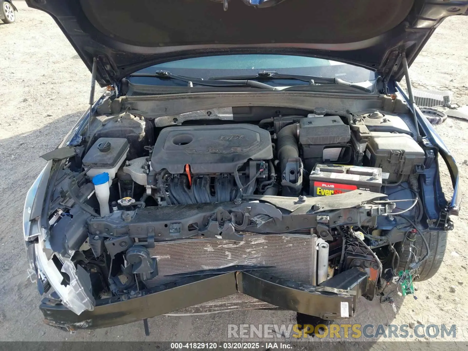 10 Photograph of a damaged car 5XXGT4L38KG365515 KIA OPTIMA 2019