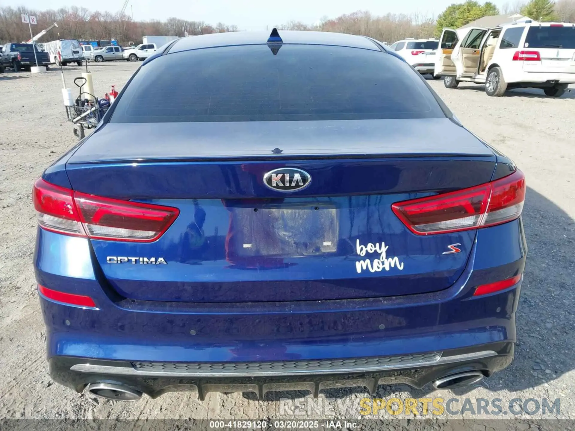 16 Photograph of a damaged car 5XXGT4L38KG365515 KIA OPTIMA 2019