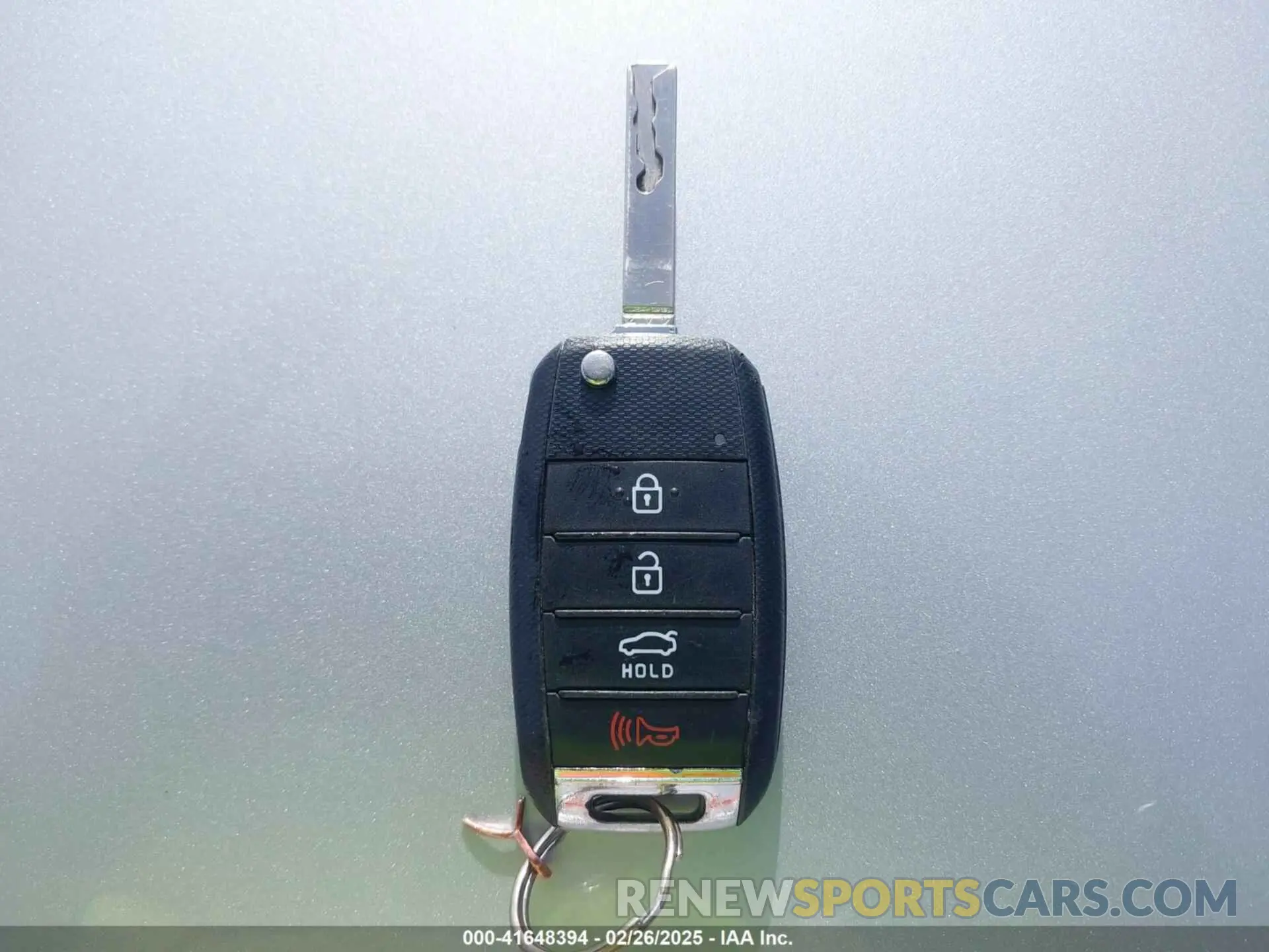 11 Photograph of a damaged car 5XXGT4L38KG372240 KIA OPTIMA 2019
