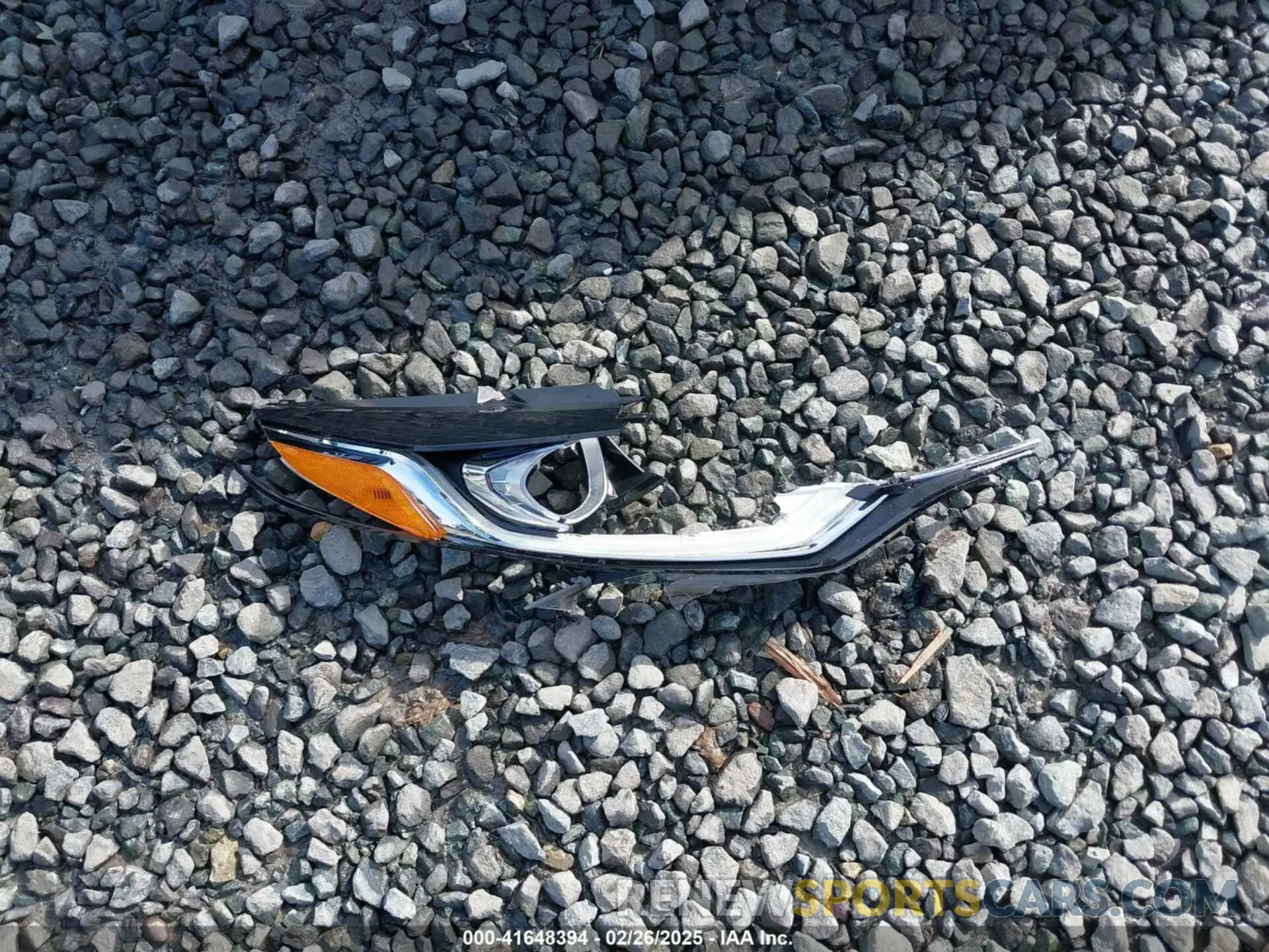 12 Photograph of a damaged car 5XXGT4L38KG372240 KIA OPTIMA 2019