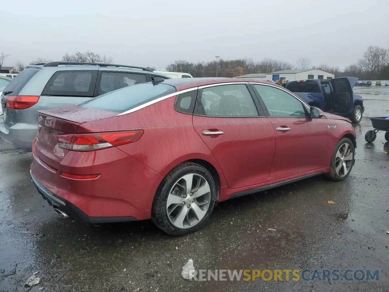 3 Photograph of a damaged car 5XXGT4L38KG375705 KIA OPTIMA 2019
