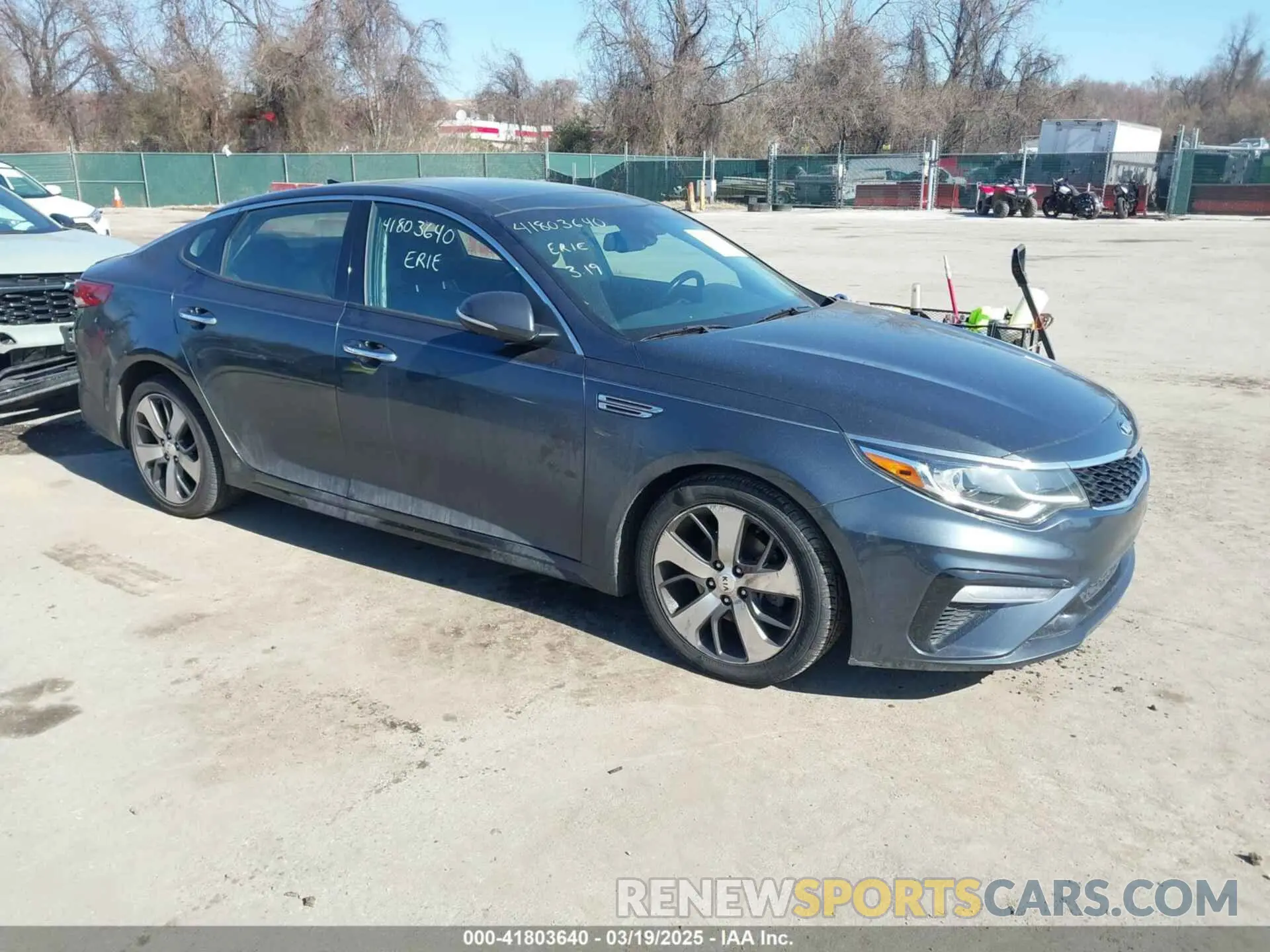 1 Photograph of a damaged car 5XXGT4L38KG376191 KIA OPTIMA 2019