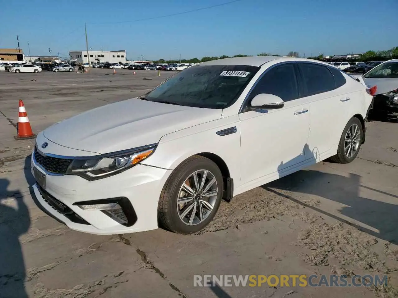 1 Photograph of a damaged car 5XXGT4L38KG376353 KIA OPTIMA 2019