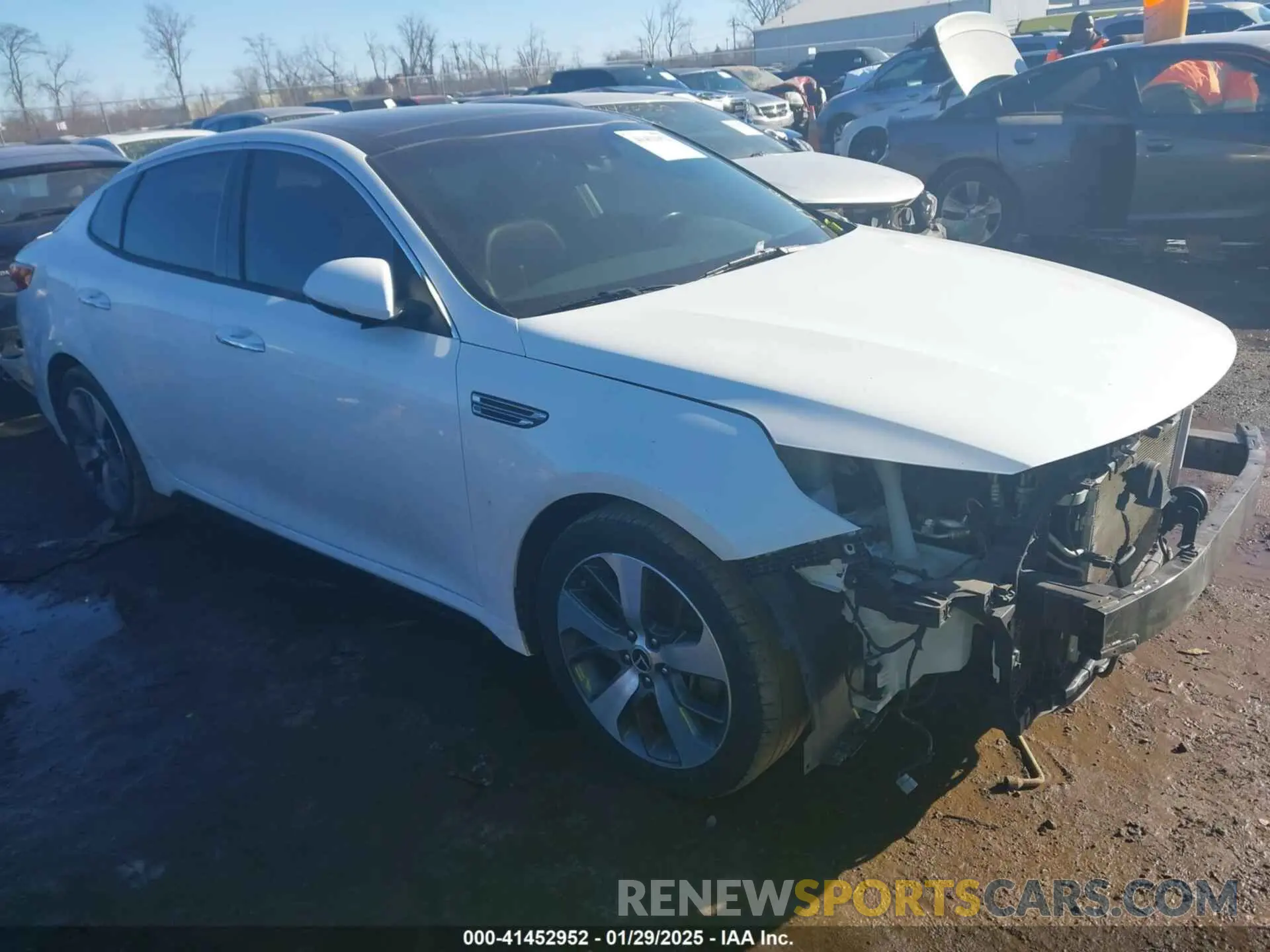 1 Photograph of a damaged car 5XXGT4L39KG295166 KIA OPTIMA 2019