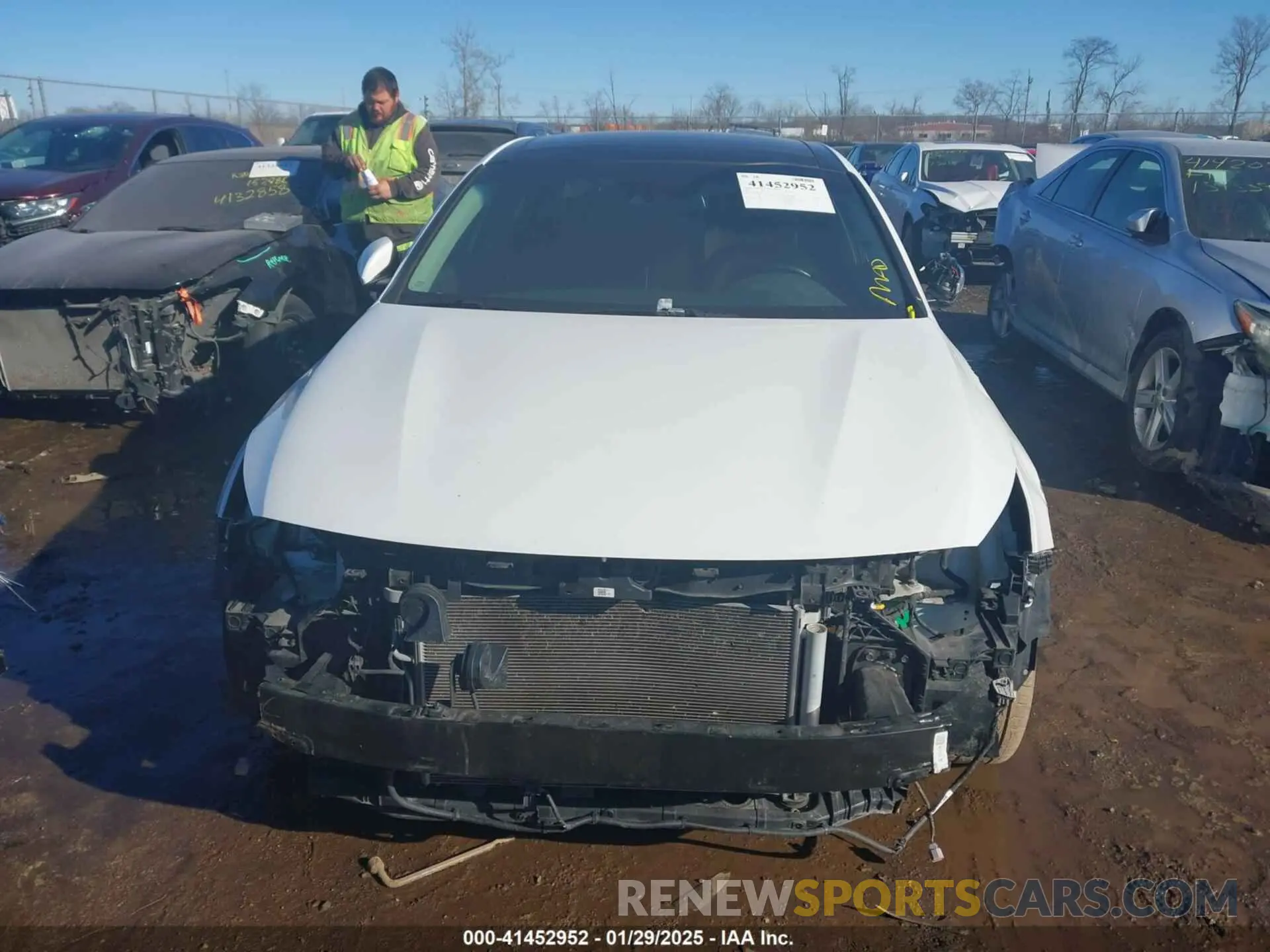 13 Photograph of a damaged car 5XXGT4L39KG295166 KIA OPTIMA 2019